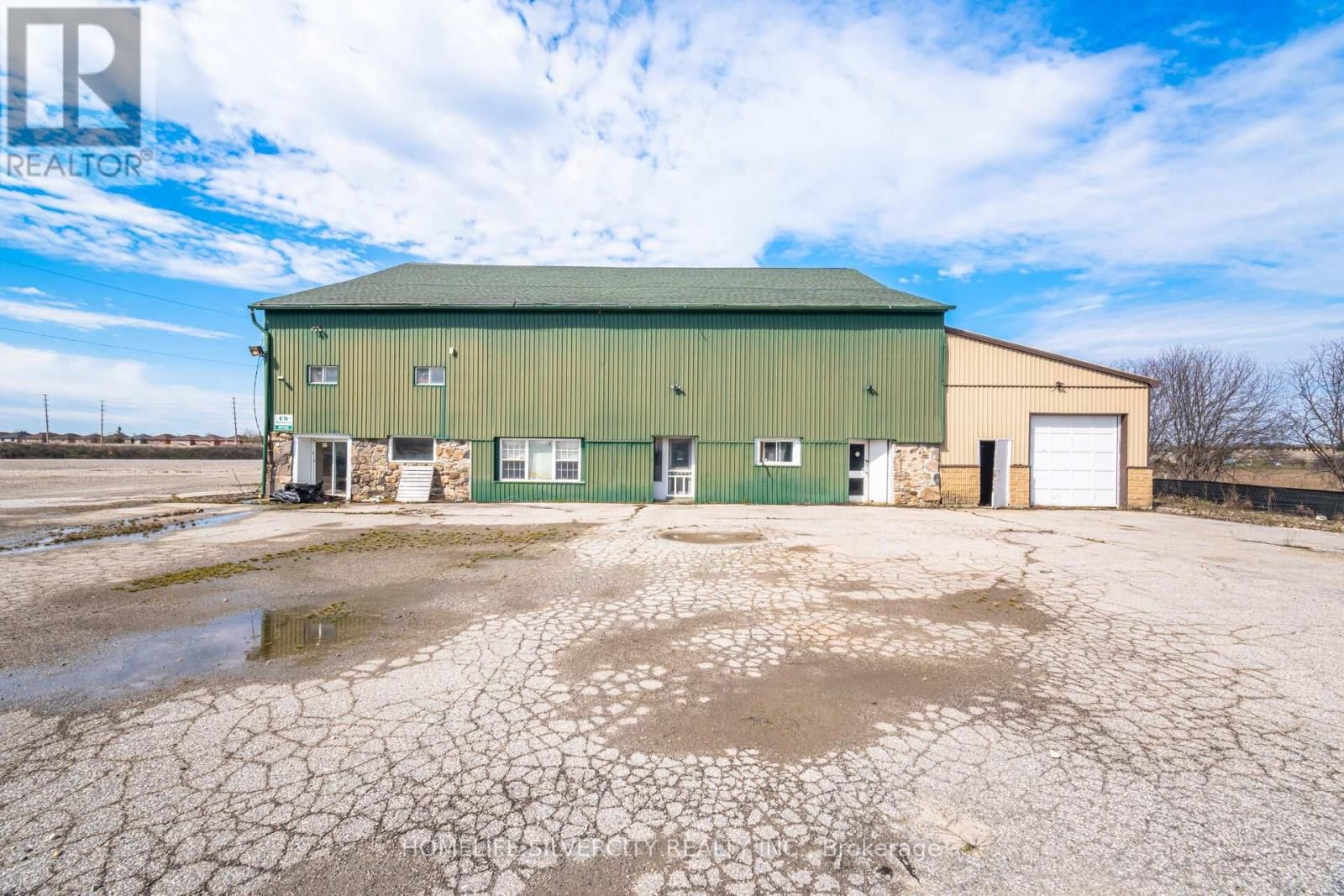 12151 ALBION VAUGHAN ROAD SOUTH Image 43