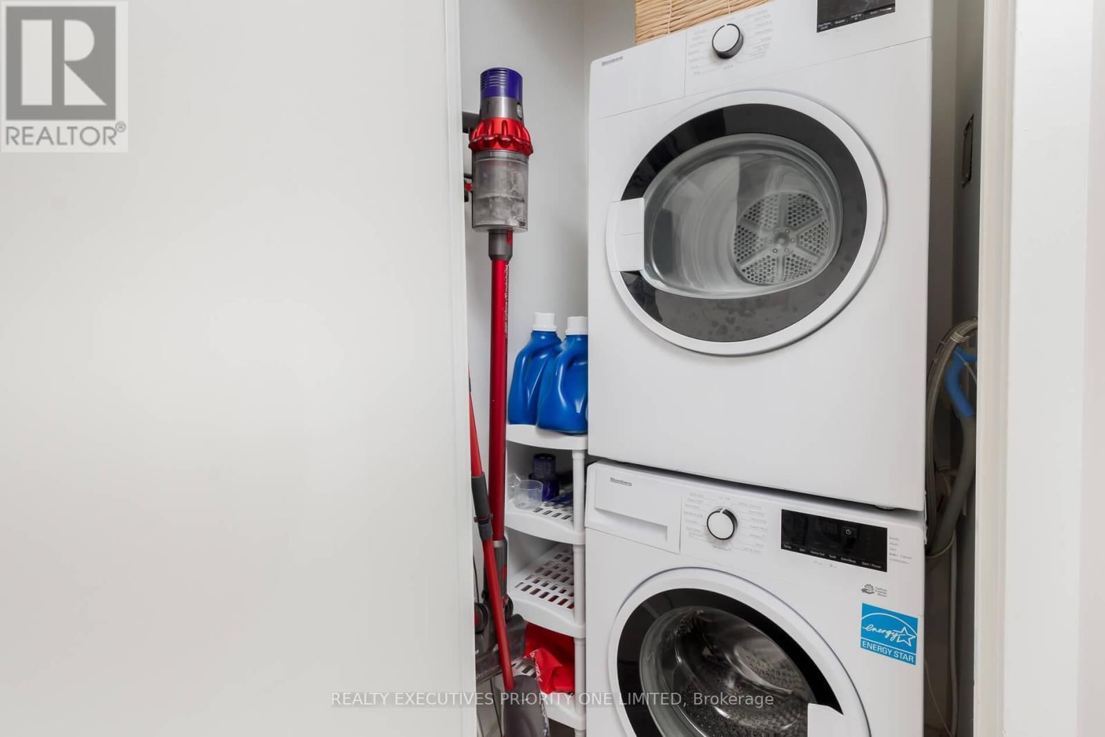 5606 - 5 BUTTERMILL AVENUE Image 26