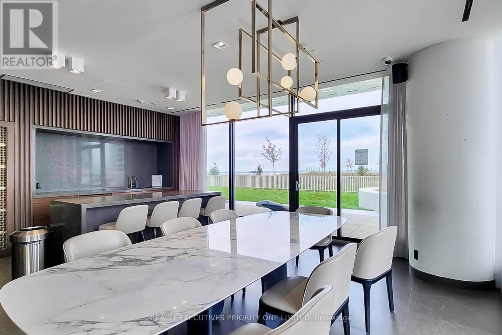 5606 - 5 BUTTERMILL AVENUE Image 39