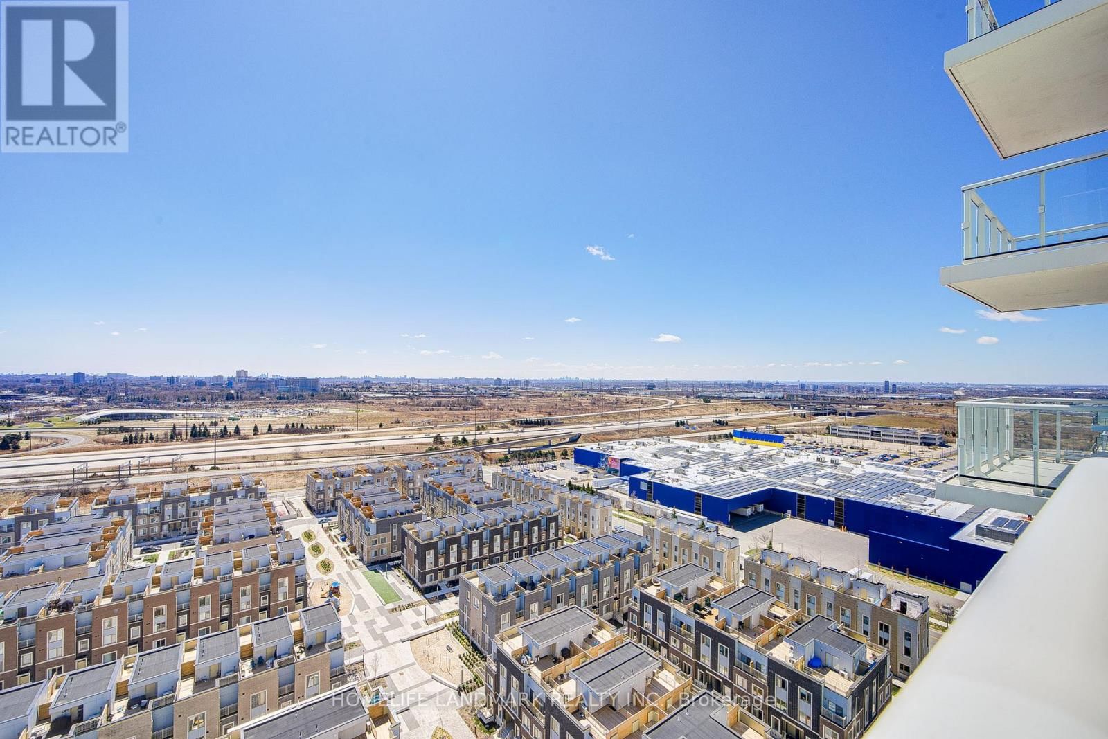 1903 - 38 HONEYCRISP CRESCENT Image 41