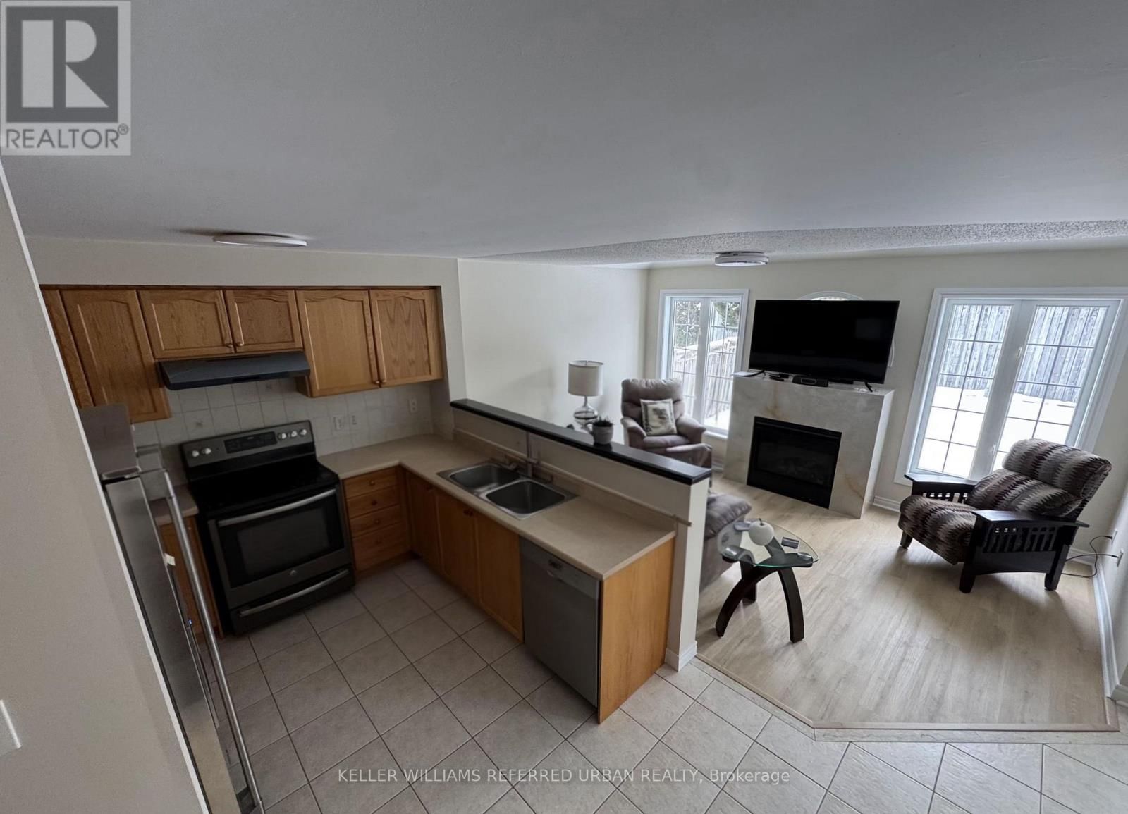 129 DOLCE CRESCENT Image 1