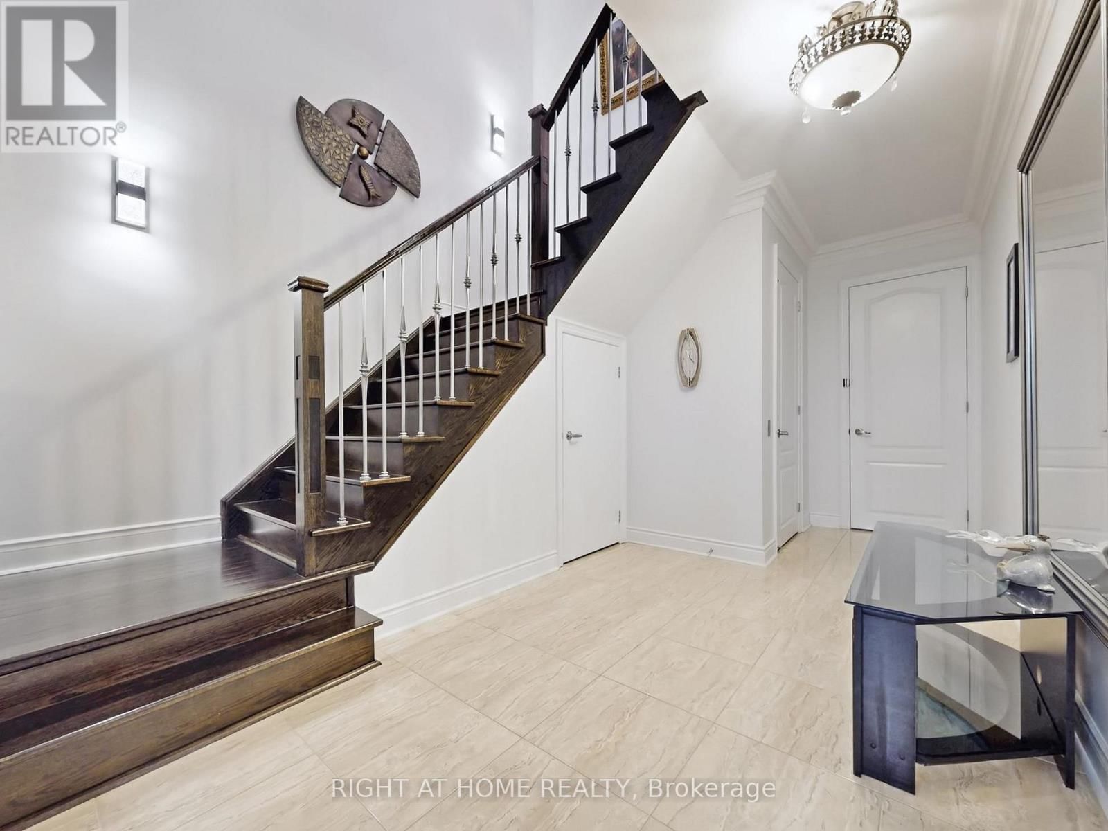 80 PUCCINI DRIVE Image 33