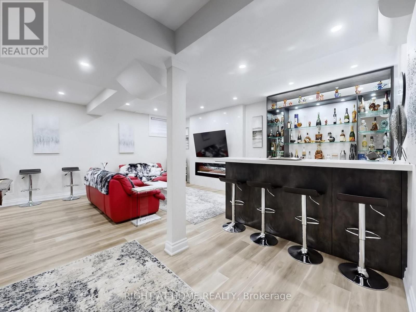 80 PUCCINI DRIVE Image 37