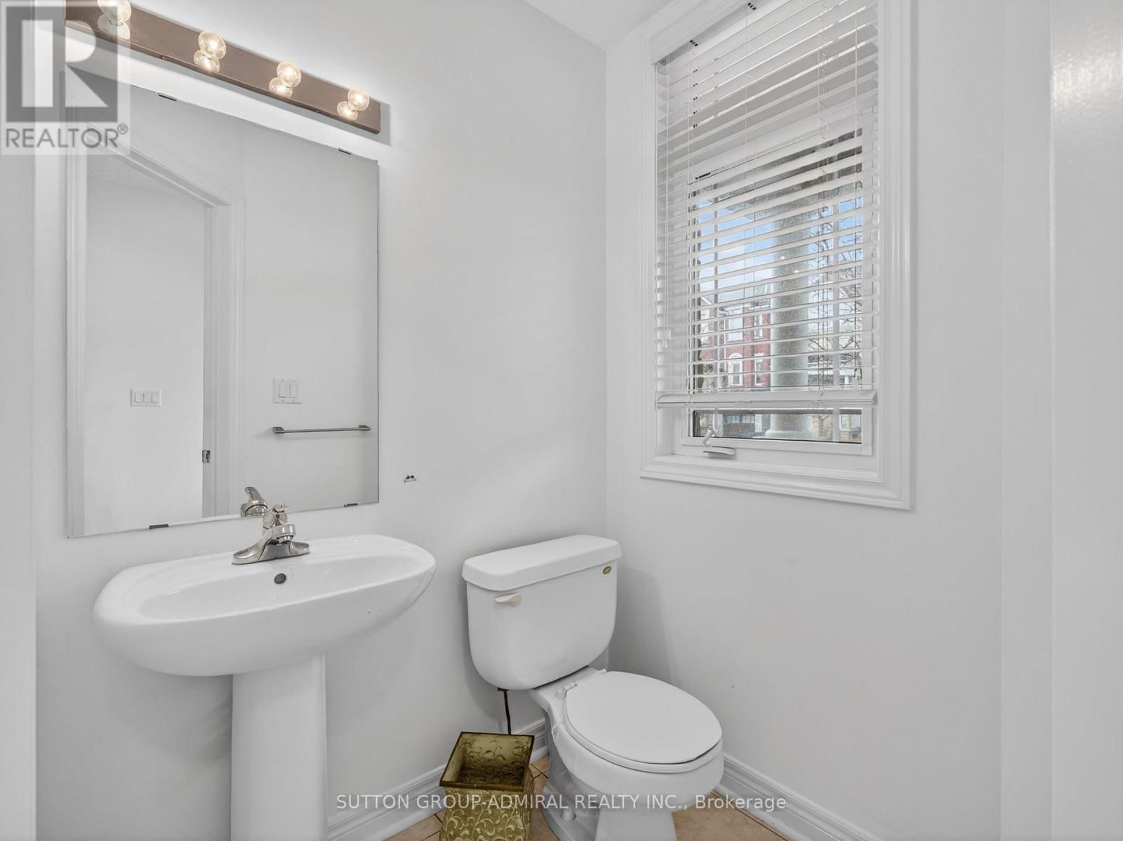 21 ASNER AVENUE Image 12