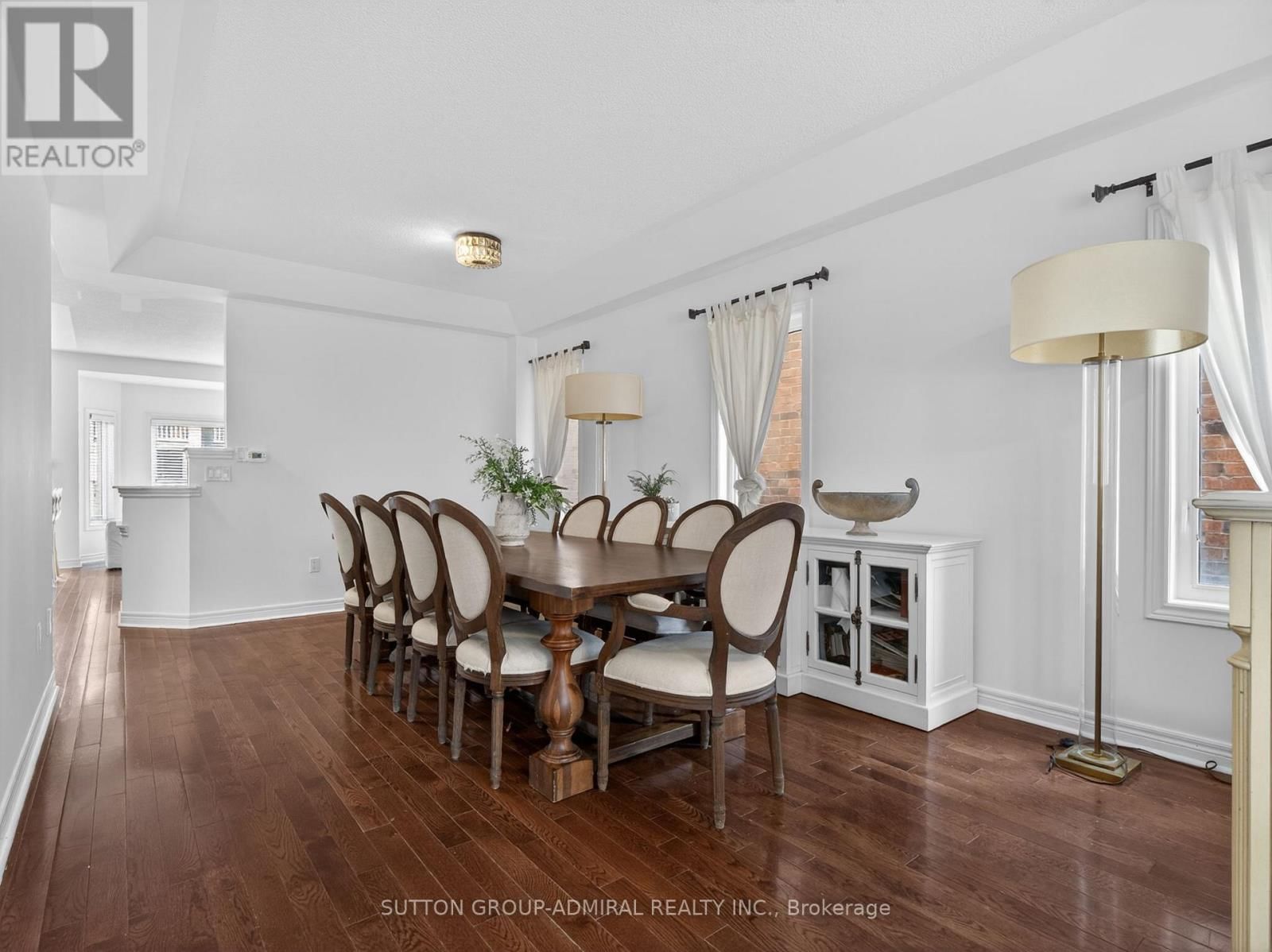 21 ASNER AVENUE Image 4