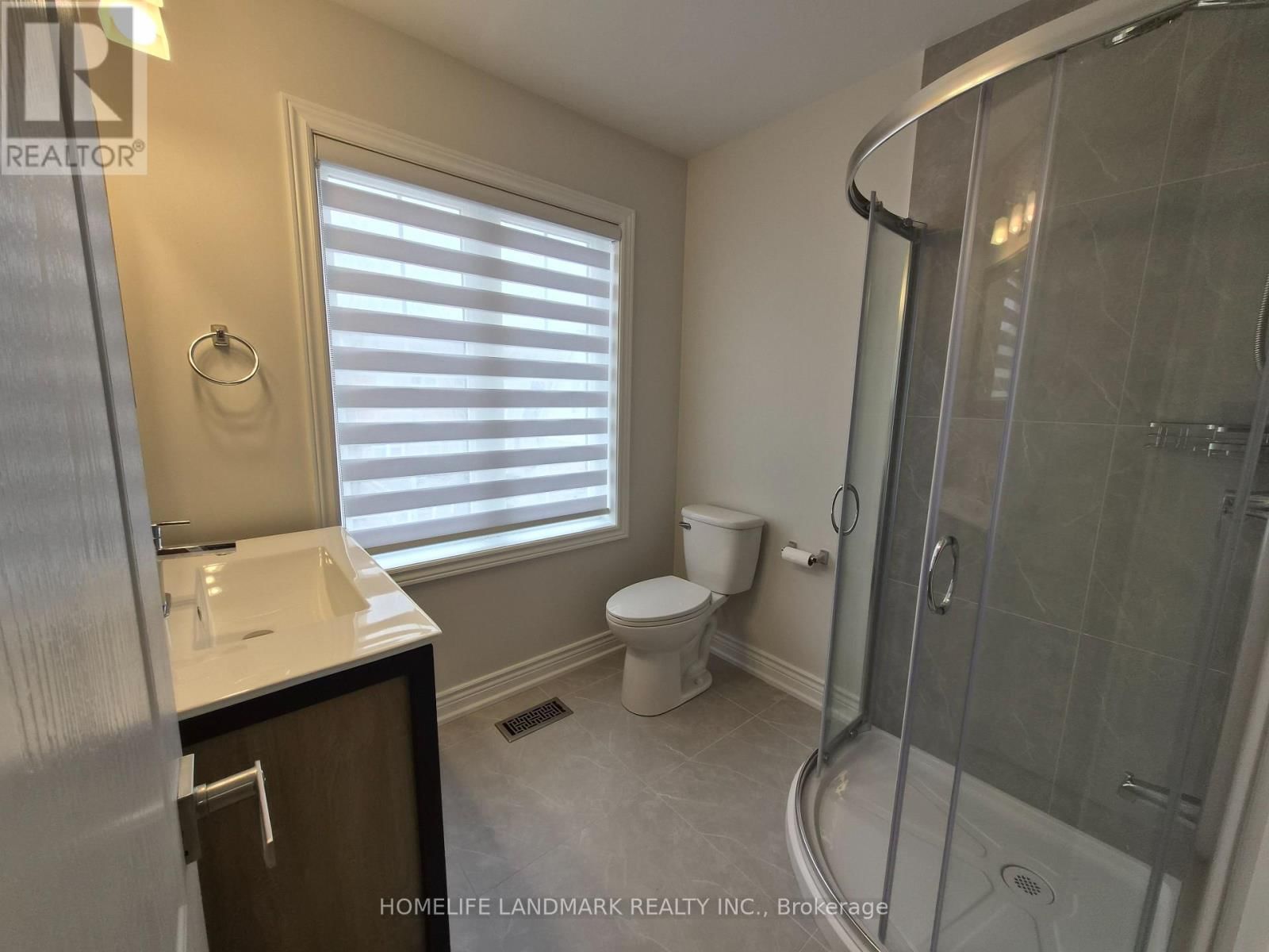 5 ROCKING HORSE STREET Image 9