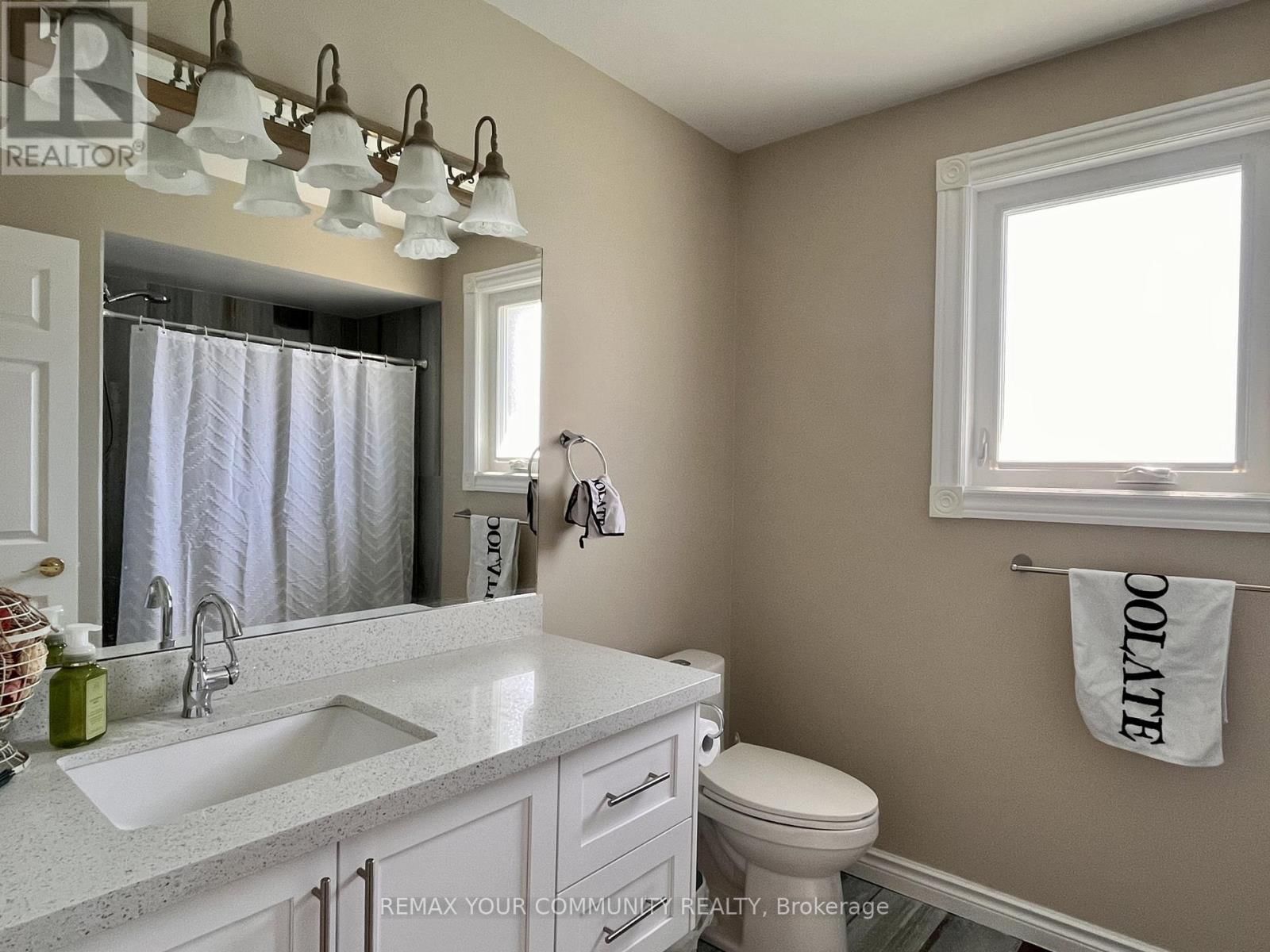 44 CANAL STREET Image 29