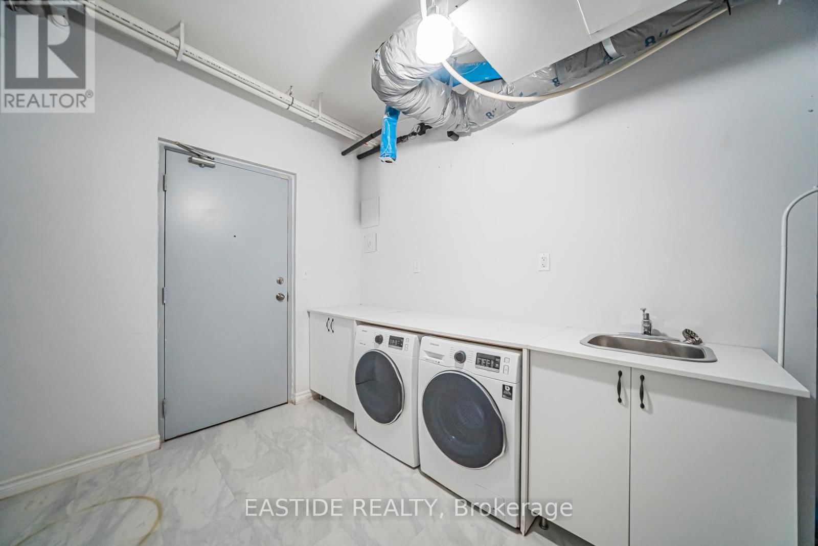 96 - 151 TOWNSGATE DRIVE Image 26