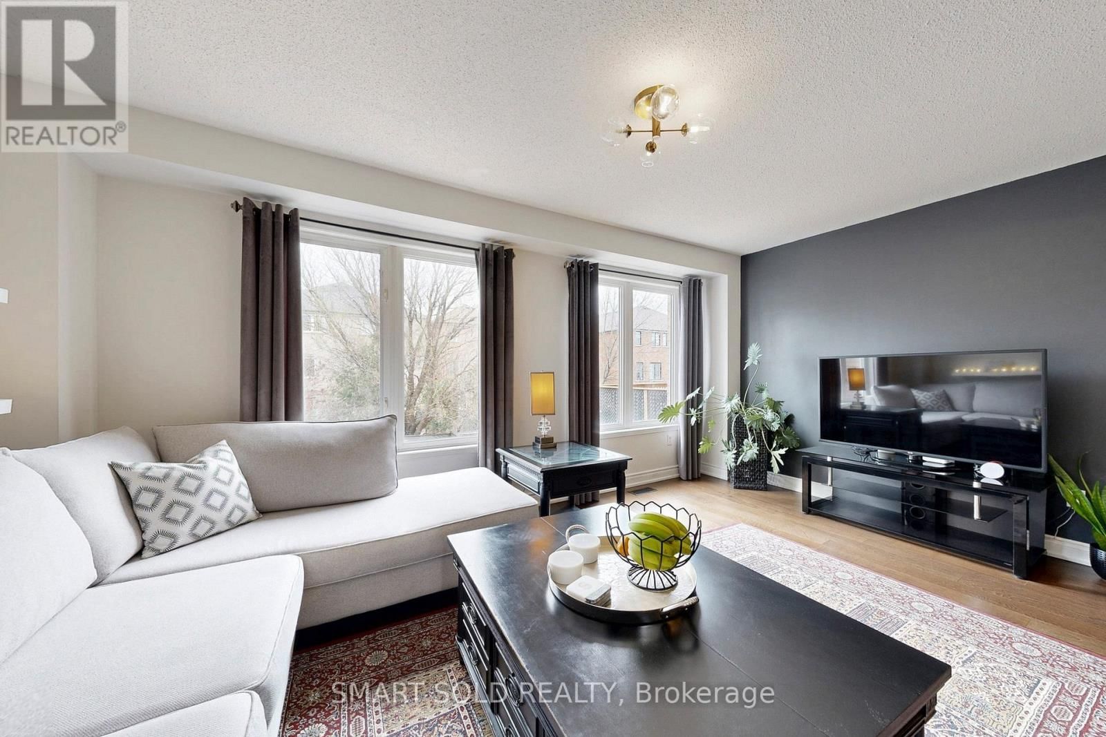 299 YELLOWOOD CIRCLE Image 10