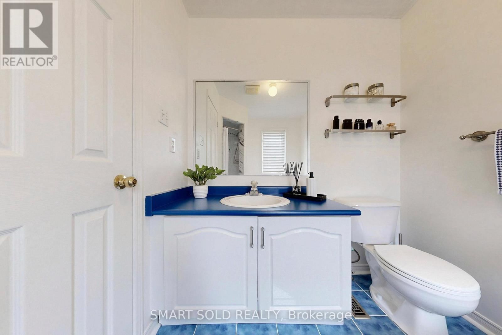 299 YELLOWOOD CIRCLE Image 27