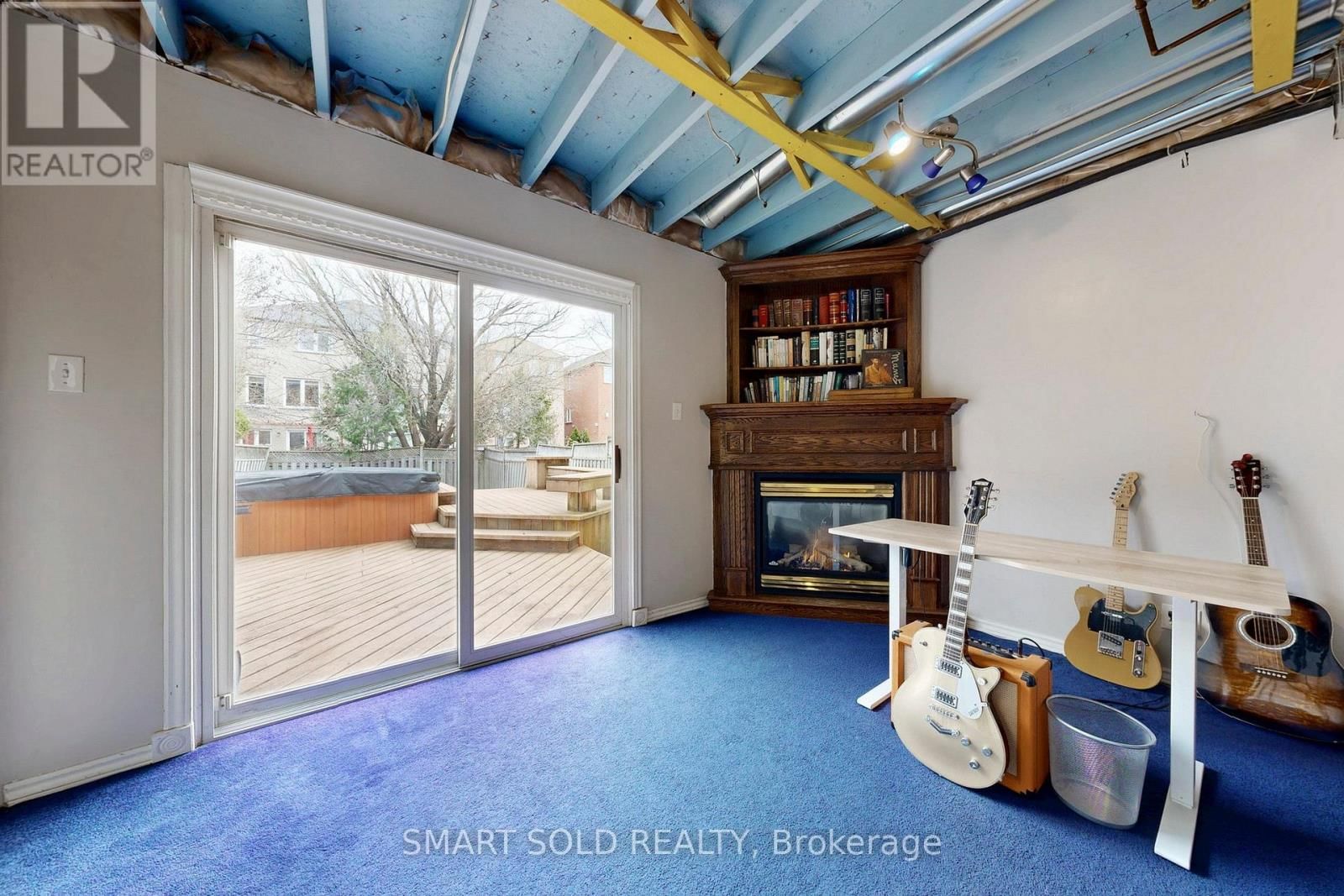 299 YELLOWOOD CIRCLE Image 33