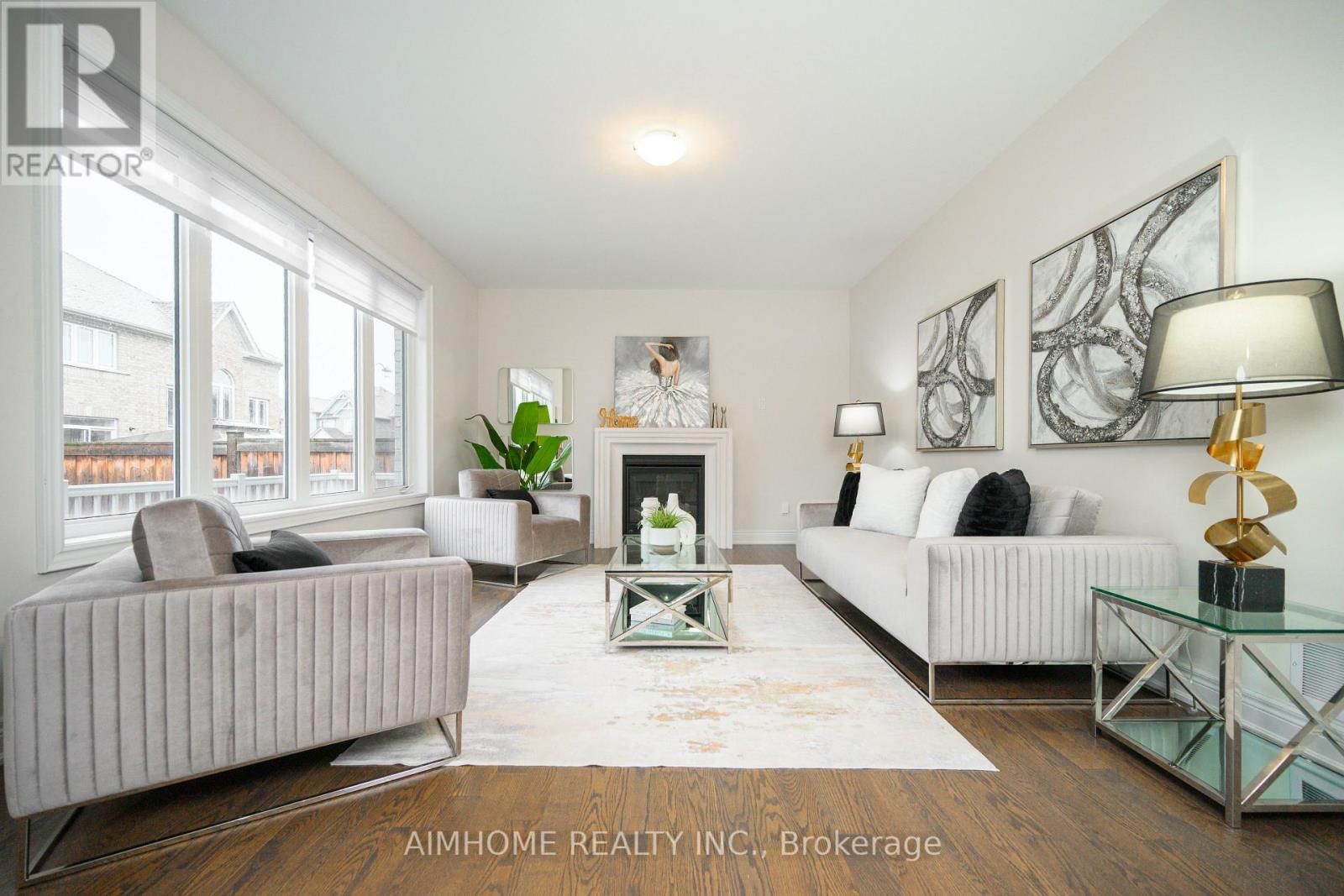 3 JERICHO AVENUE Image 16