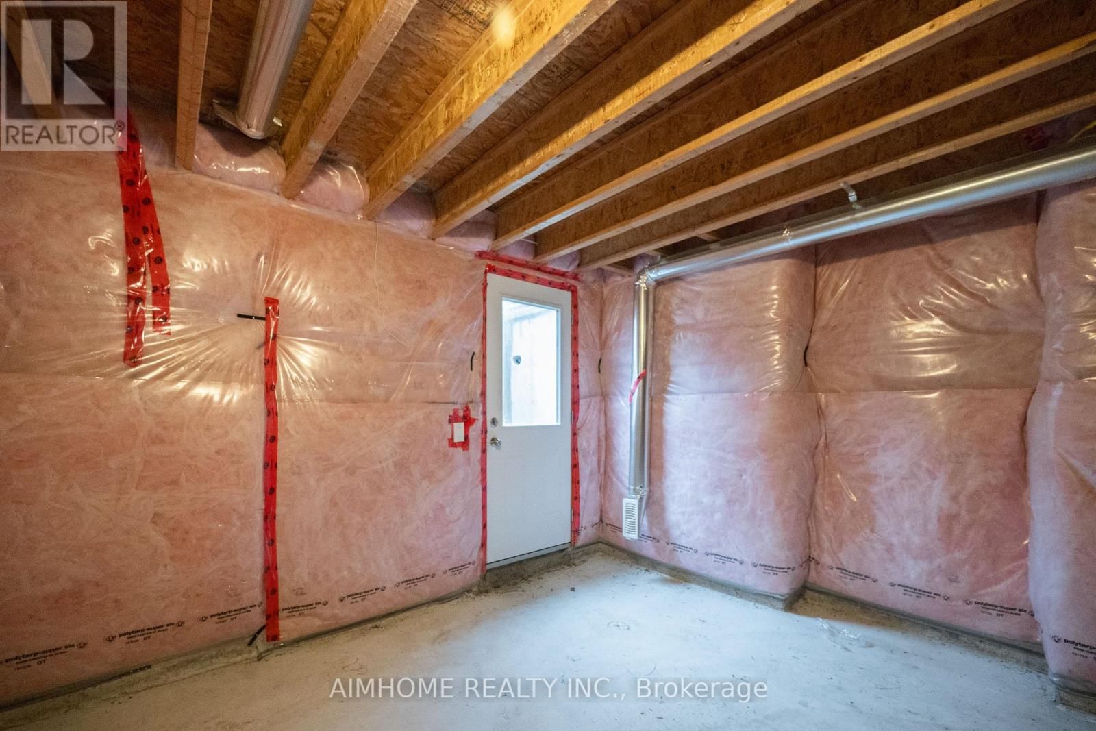 3 JERICHO AVENUE Image 37