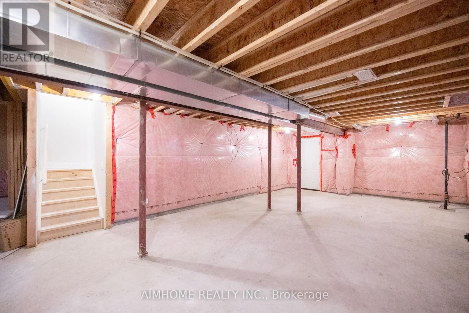 3 JERICHO AVENUE Image 40