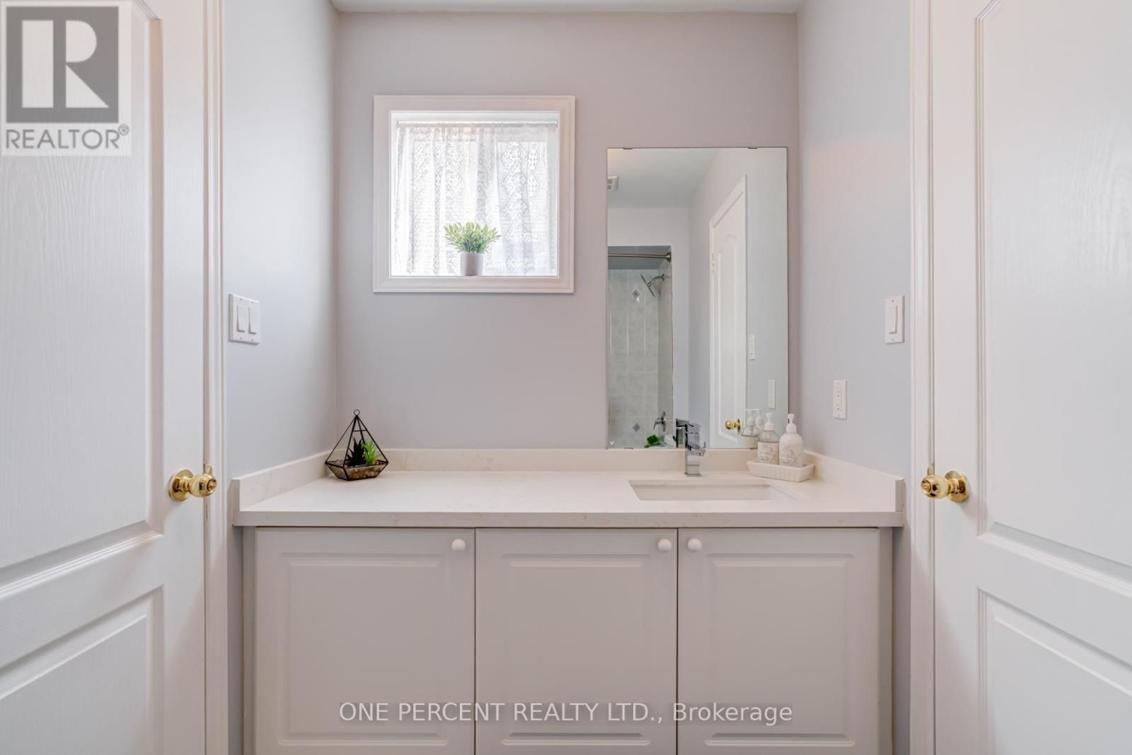 4 COPPERSTONE CRESCENT Image 28