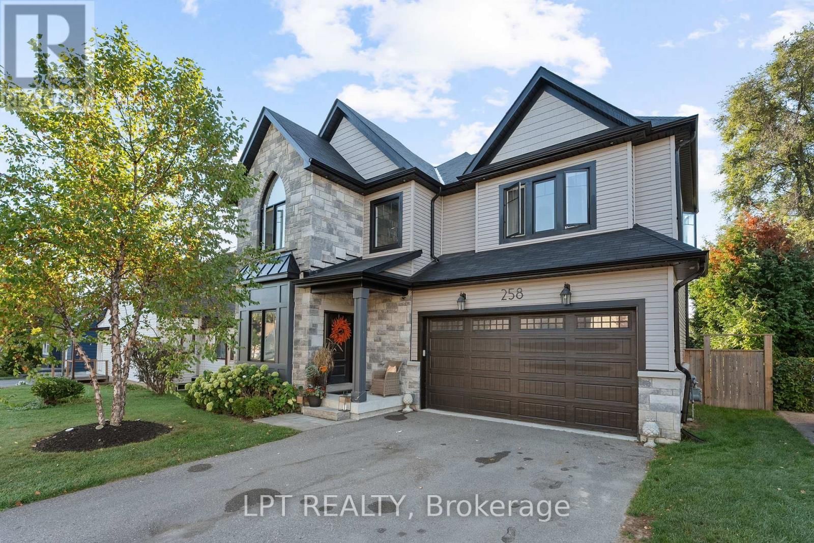 258 ANDREW STREET Image 4