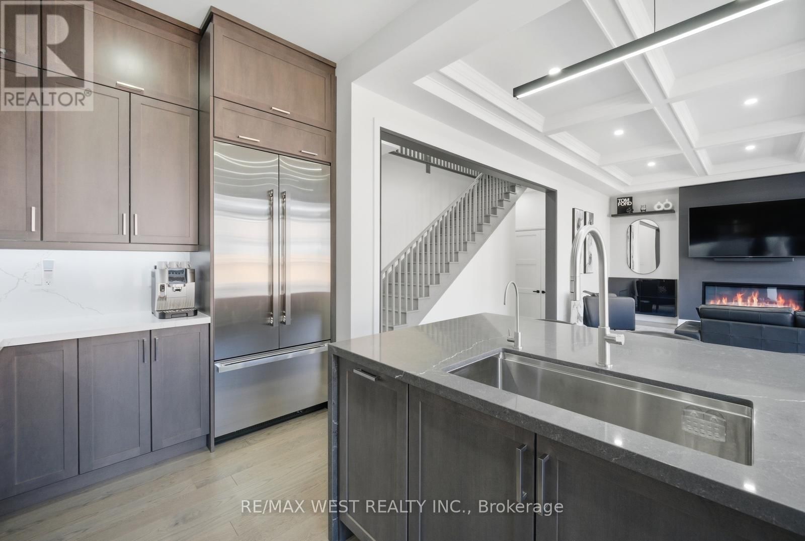 99 COLDWELL BAY CIRCLE Image 13