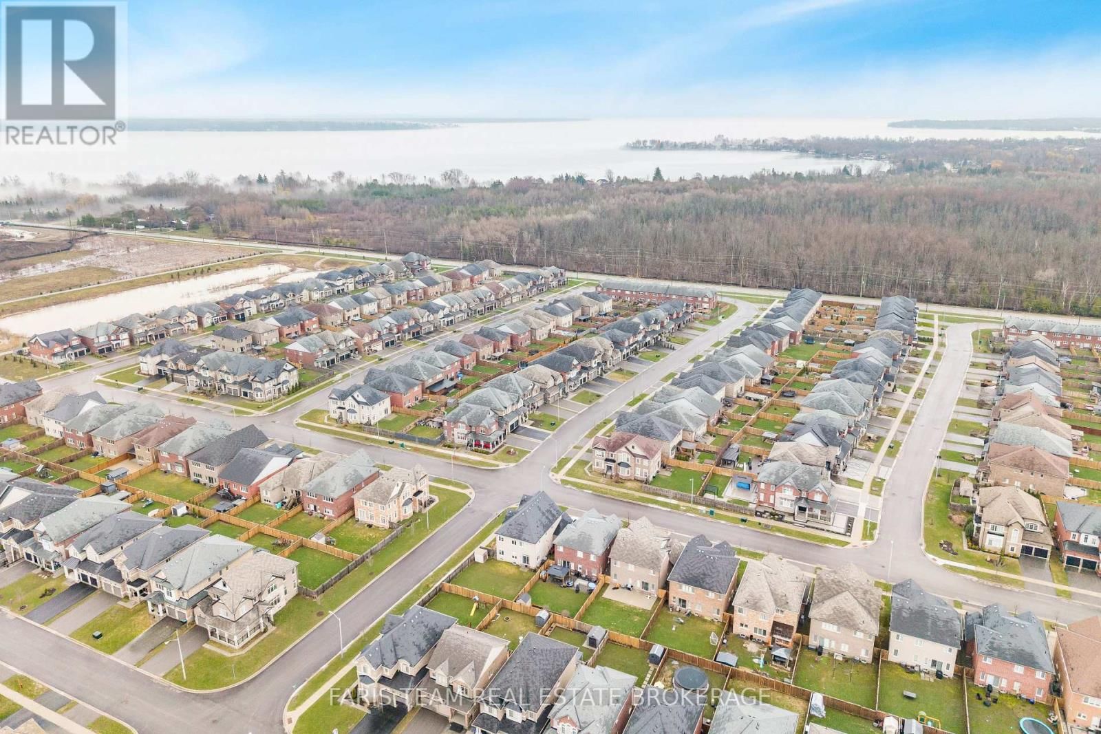 1559 FARROW CRESCENT Image 49