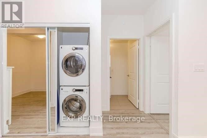 1603 - 9608 YONGE STREET Image 3