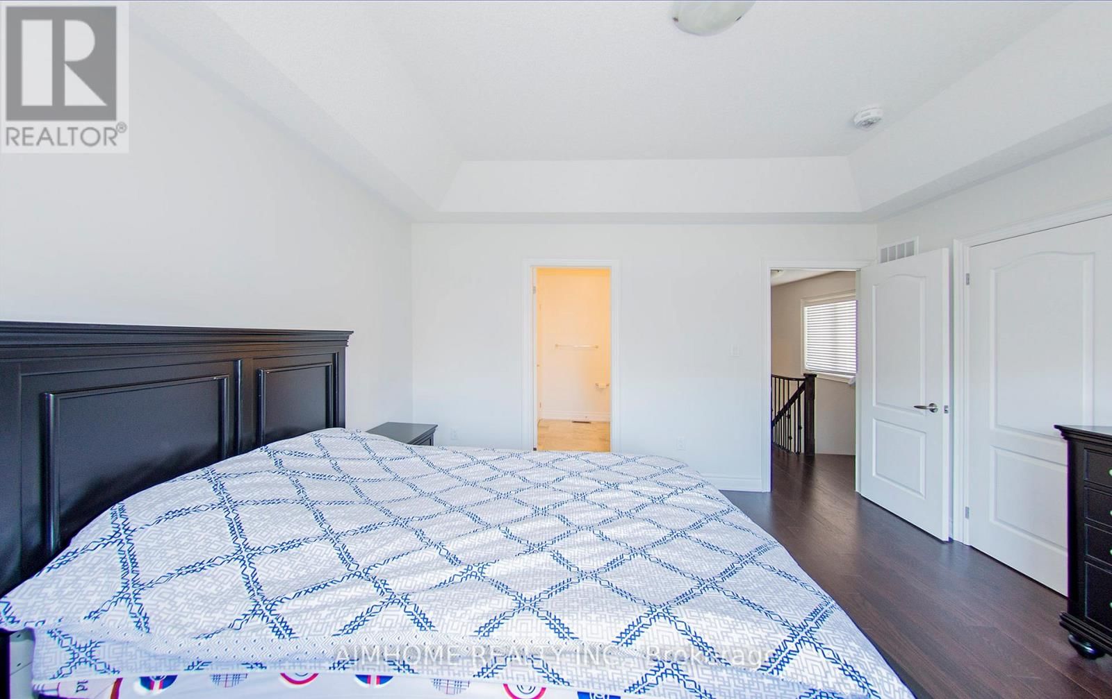 11 KESTER COURT Image 12