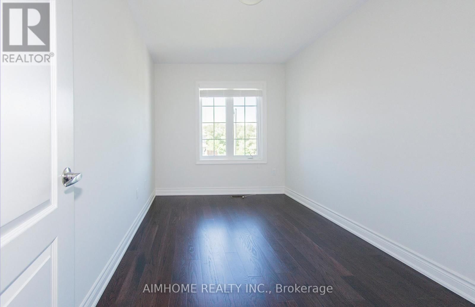 11 KESTER COURT Image 6