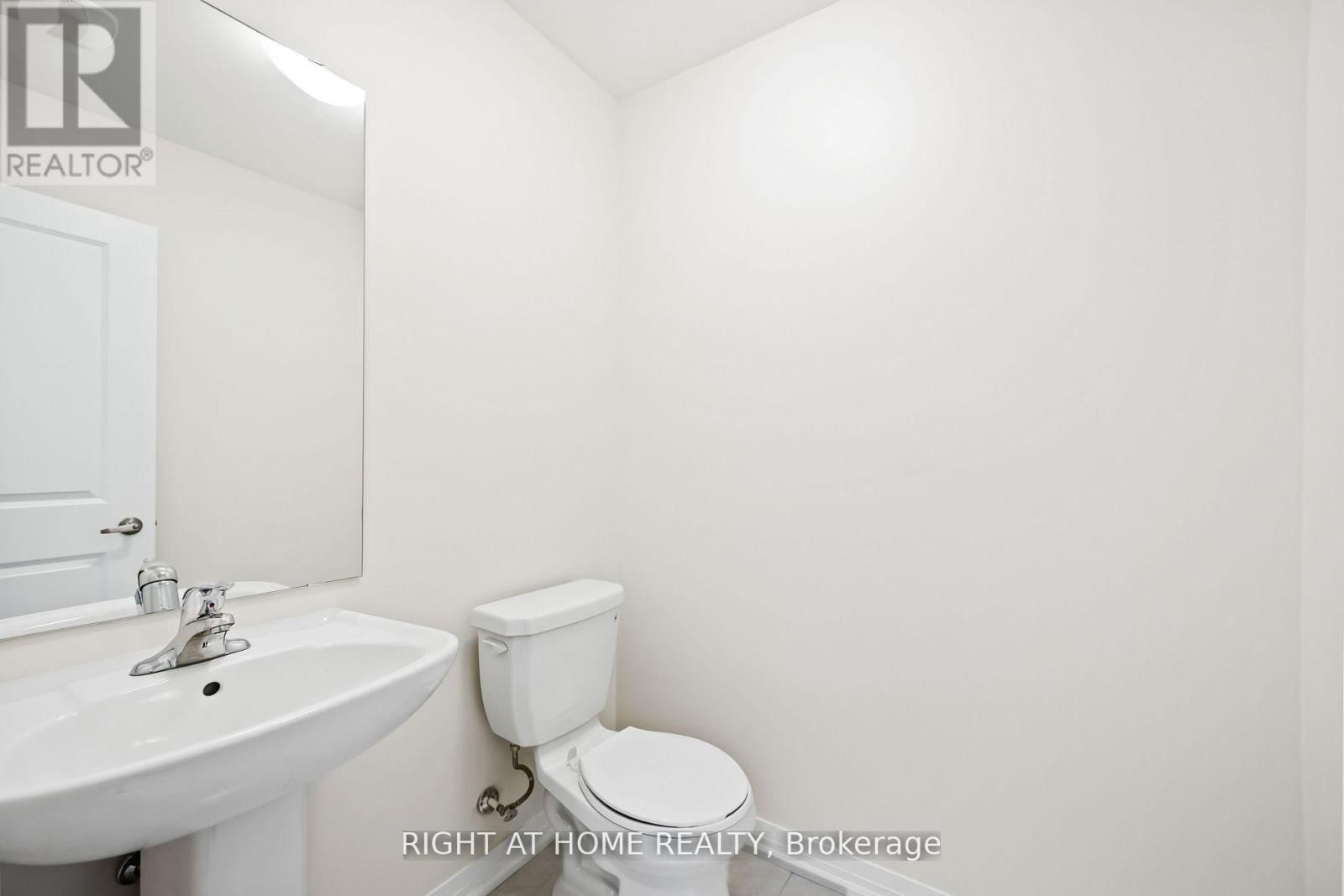 (Upper) - 31 SISSONS WAY Image 30