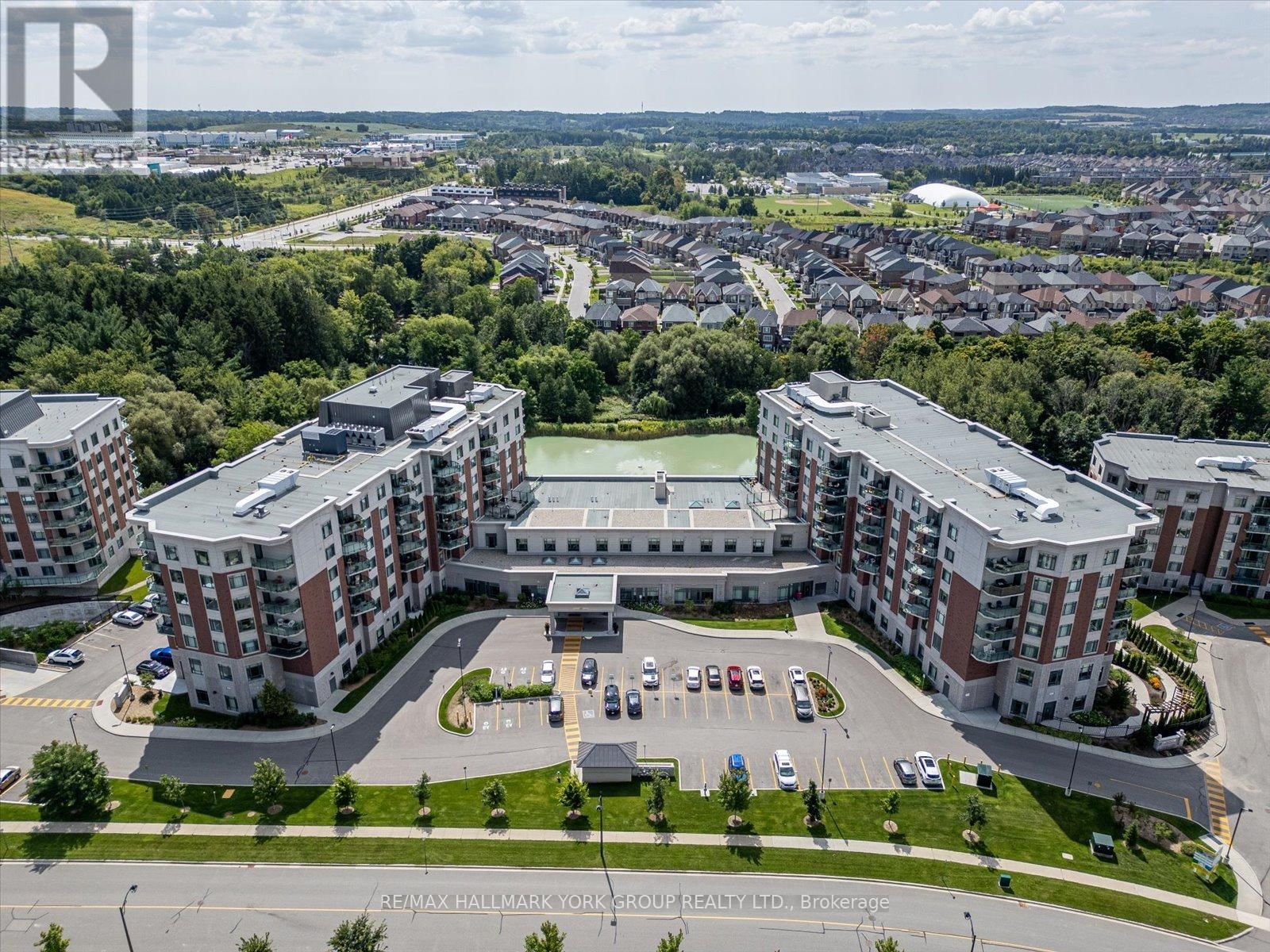 116 - 460 WILLIAM GRAHAM DRIVE Image 2