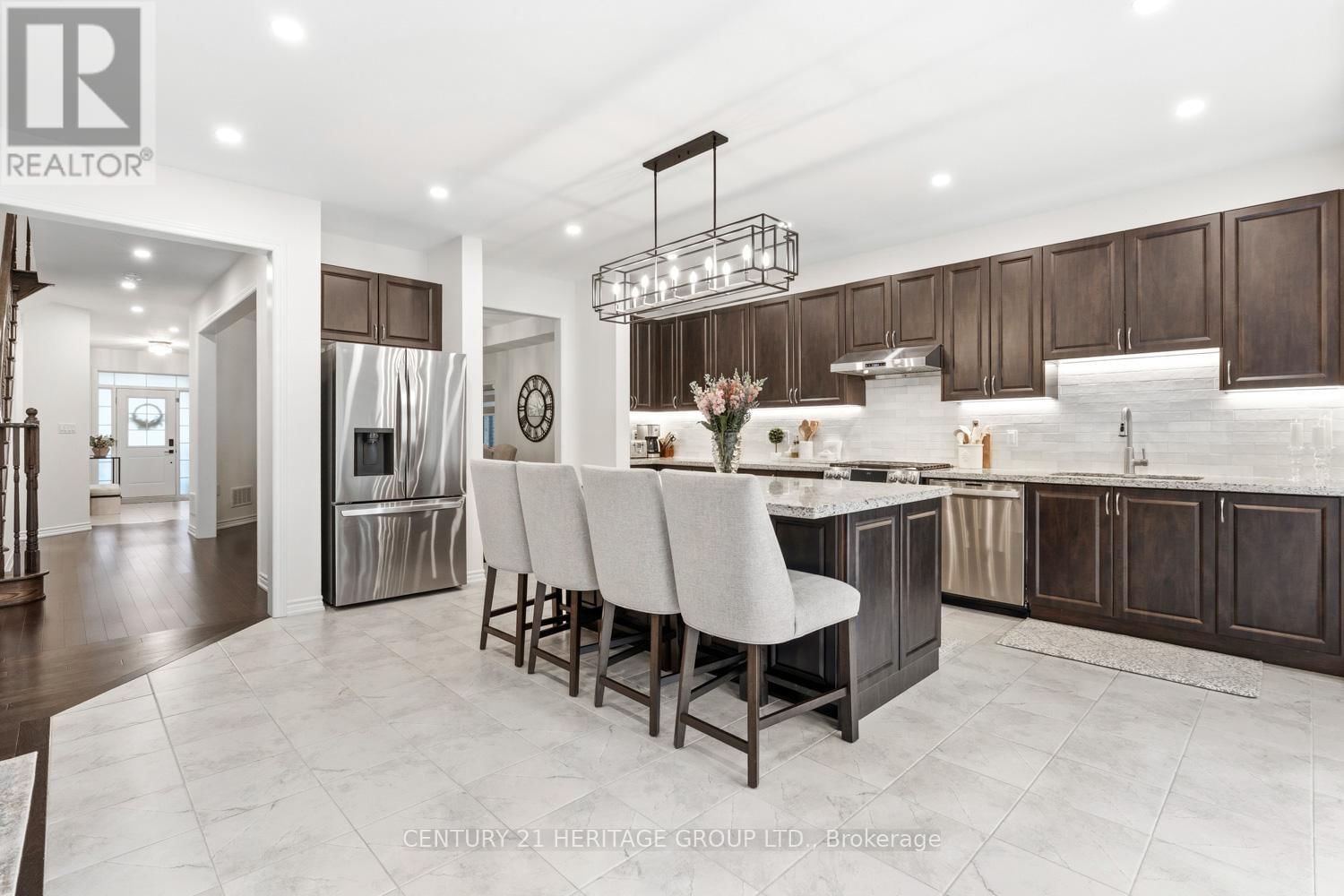 1530 HARKER STREET Image 12