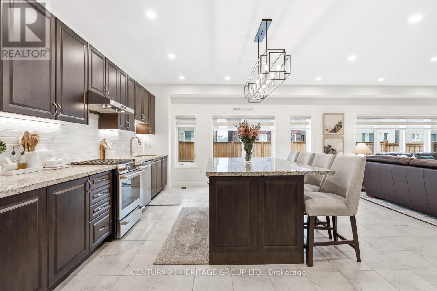 1530 HARKER STREET Image 15