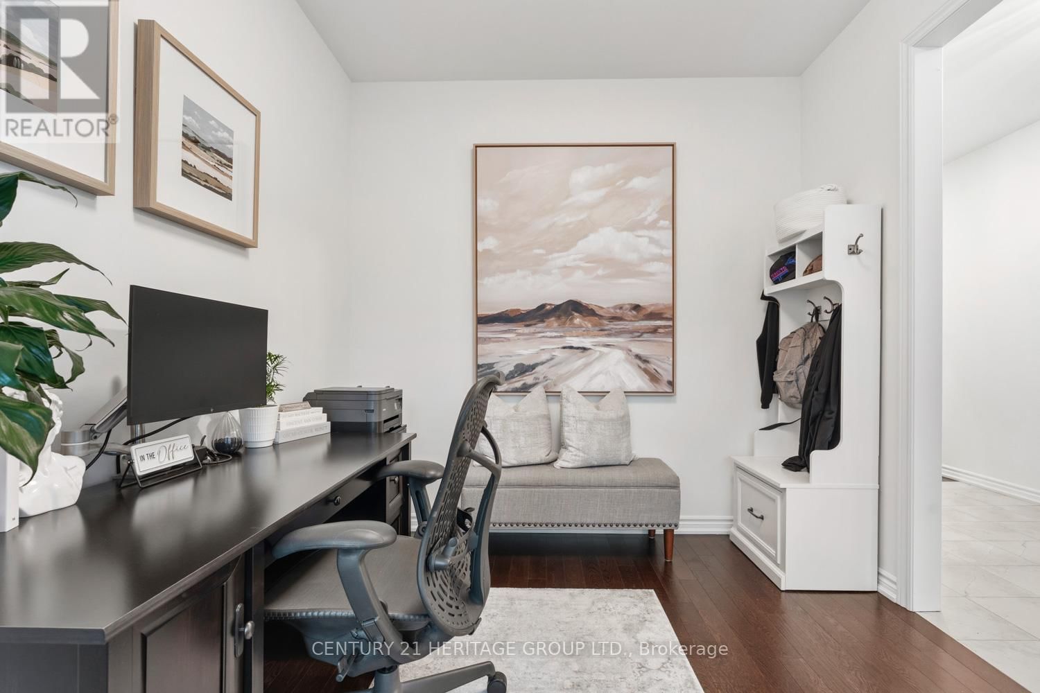 1530 HARKER STREET Image 21