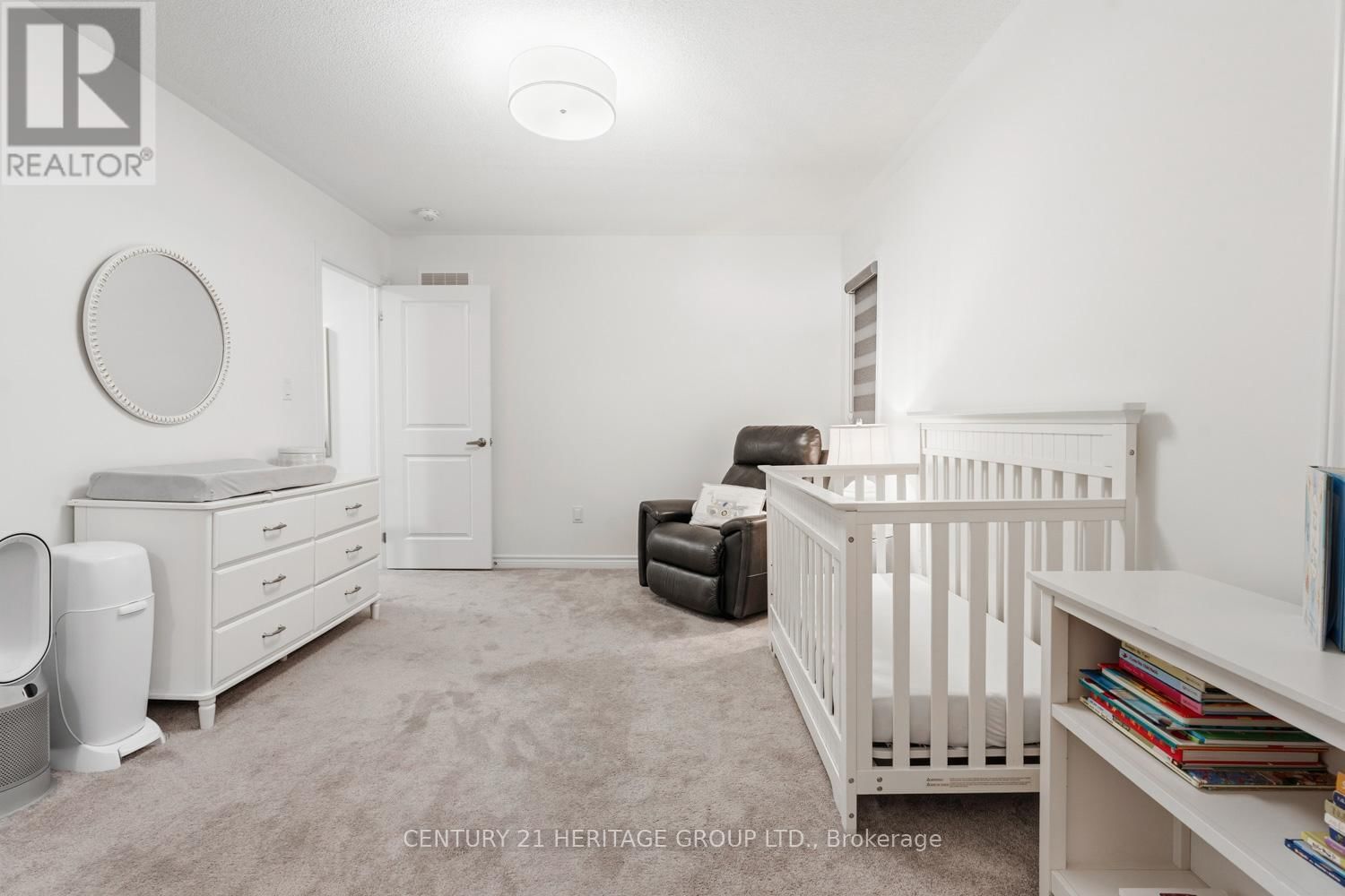 1530 HARKER STREET Image 40