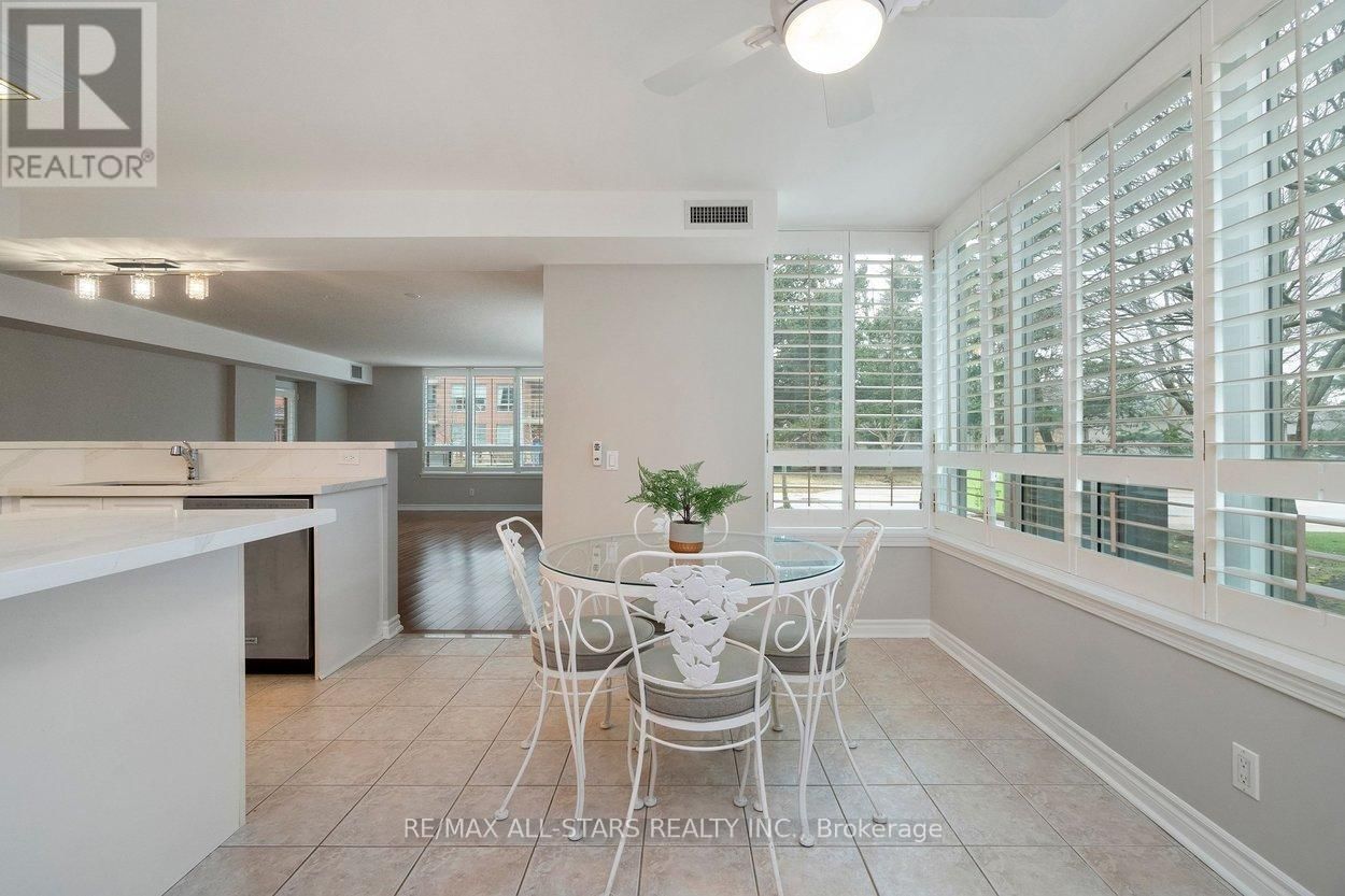 107 - 50 THE BOARDWALK WAY Image 15