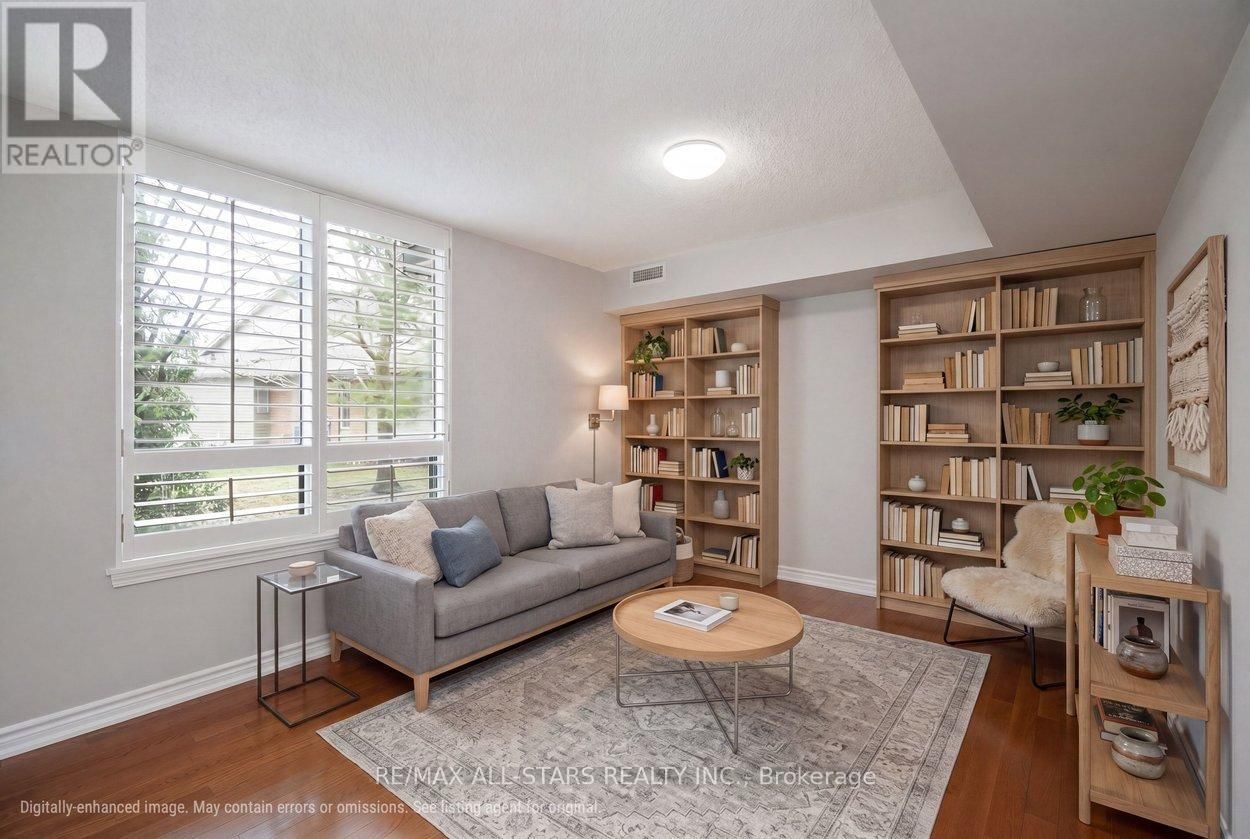 107 - 50 THE BOARDWALK WAY Image 28