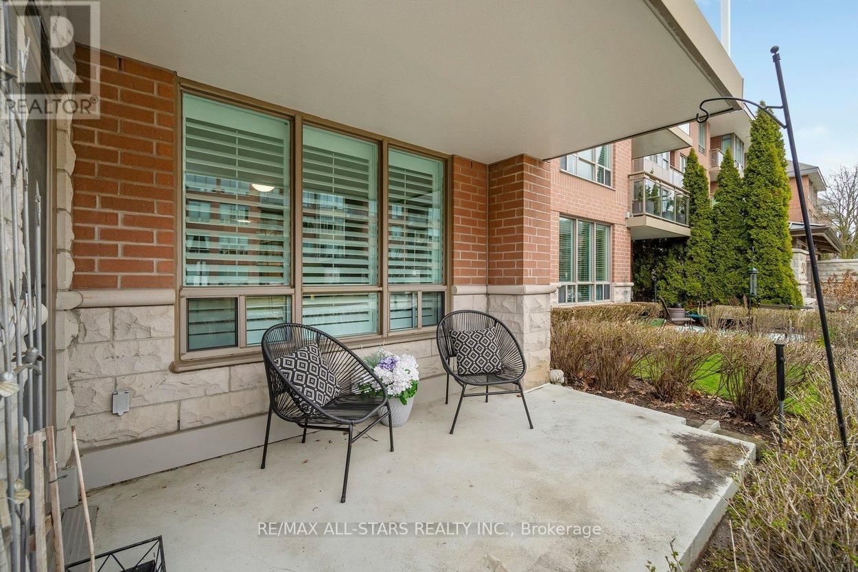 107 - 50 THE BOARDWALK WAY Image 31