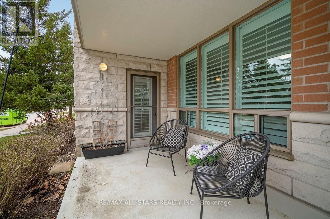 107 - 50 THE BOARDWALK WAY Image 33