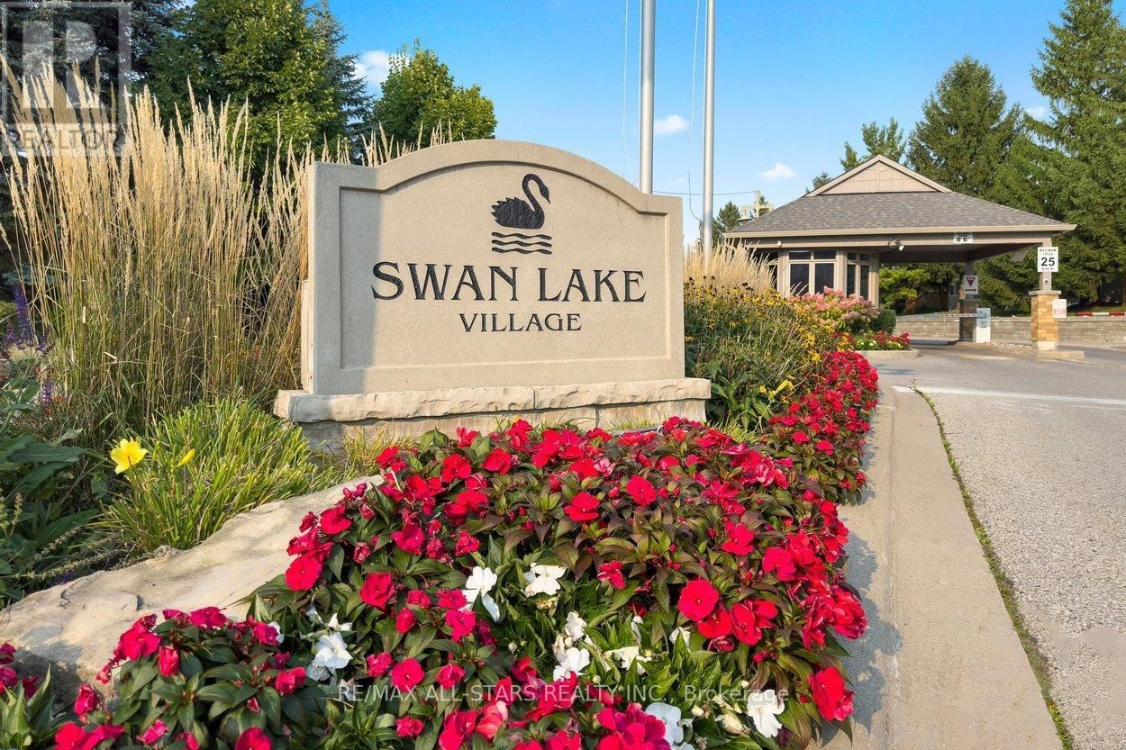 107 - 50 THE BOARDWALK WAY Image 38