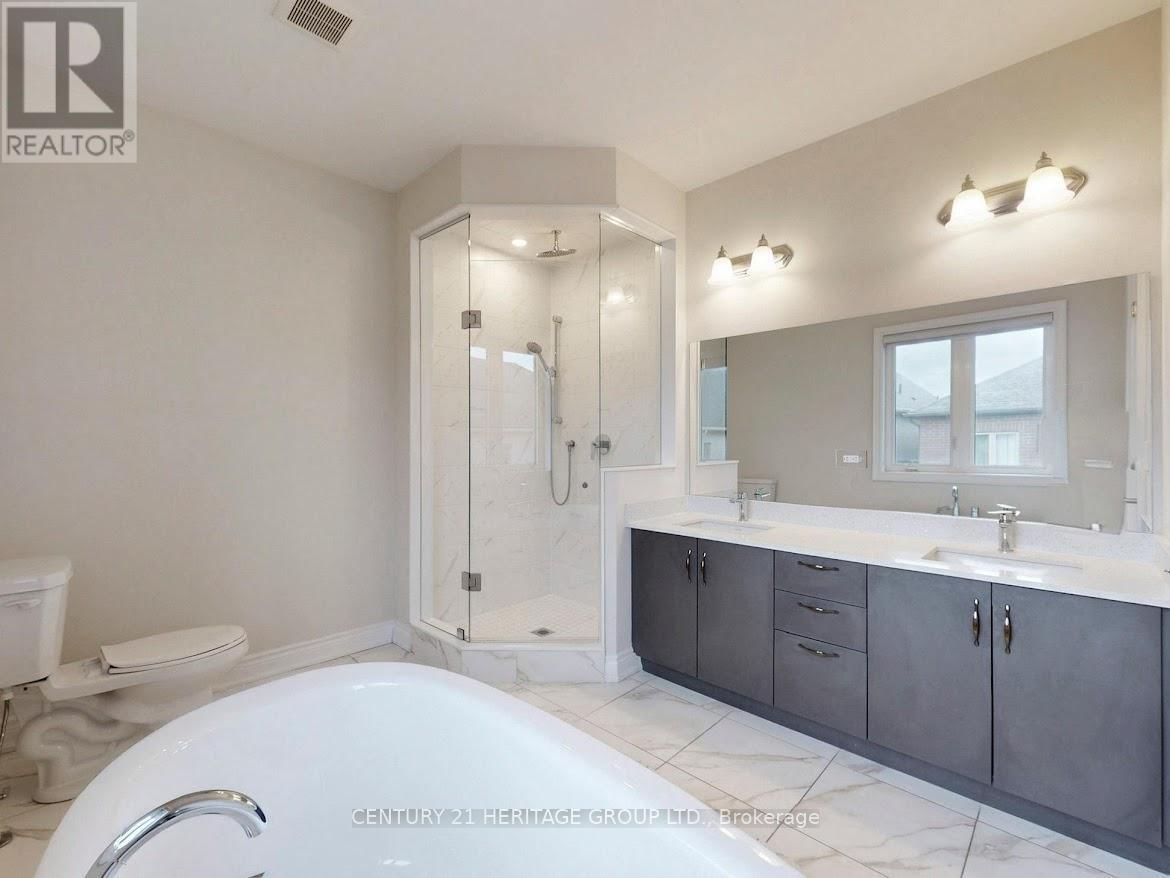 7 SWEET GALE CRESCENT Image 28