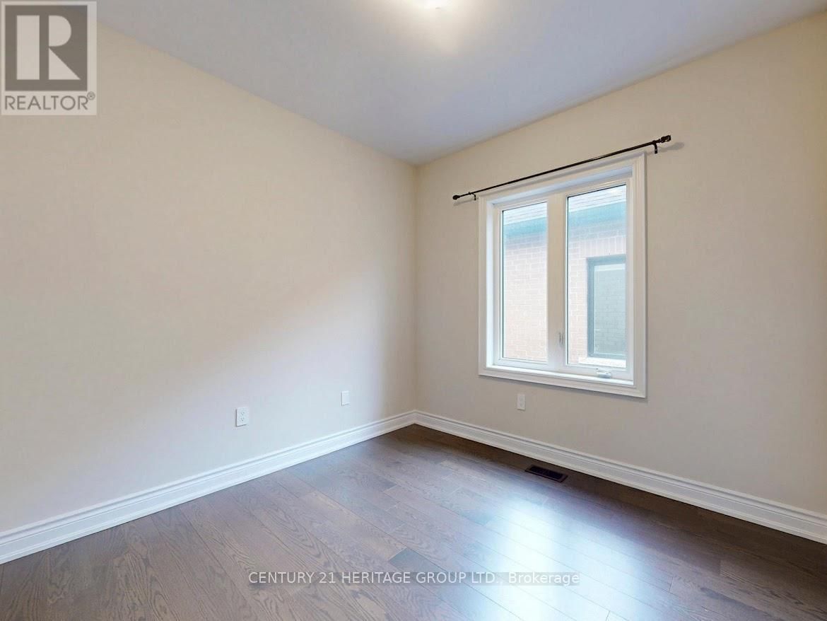 7 SWEET GALE CRESCENT Image 42