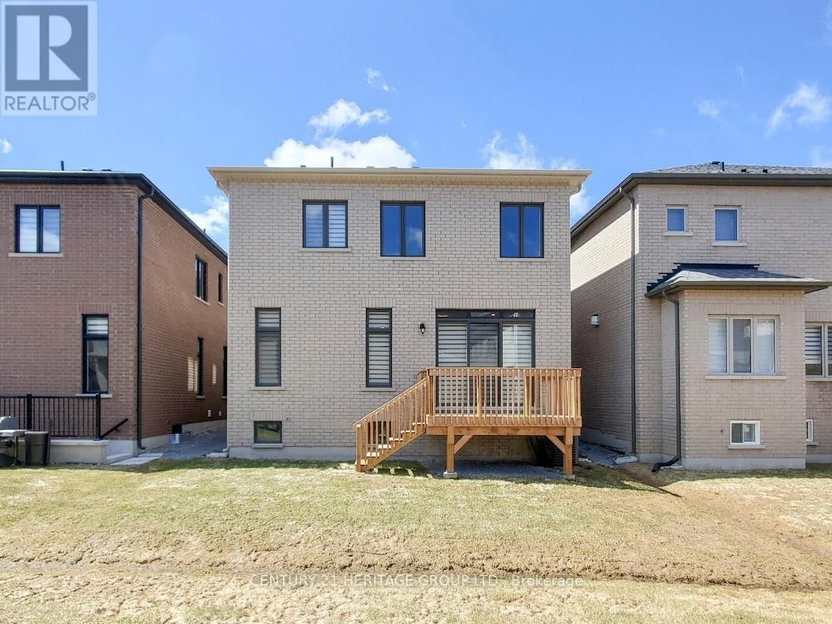 7 SWEET GALE CRESCENT Image 45