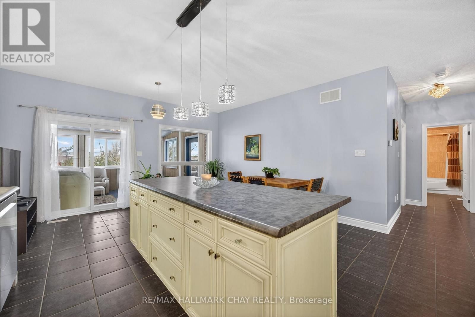 60 BROWNLEY LANE Image 16