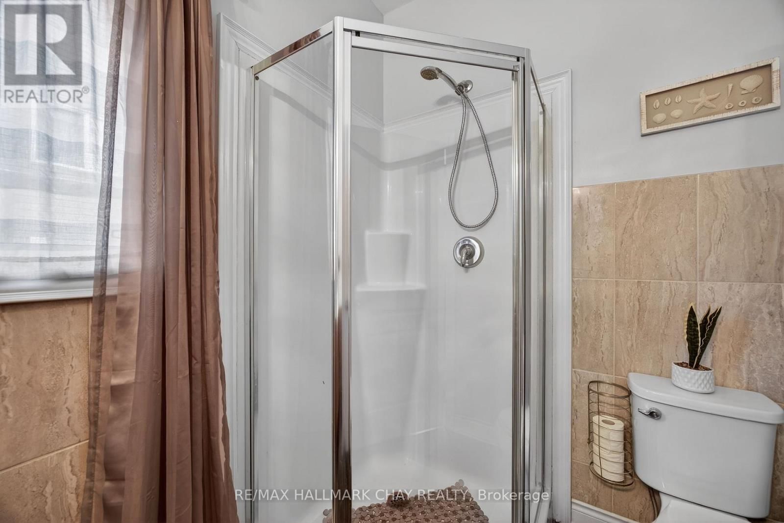 60 BROWNLEY LANE Image 23