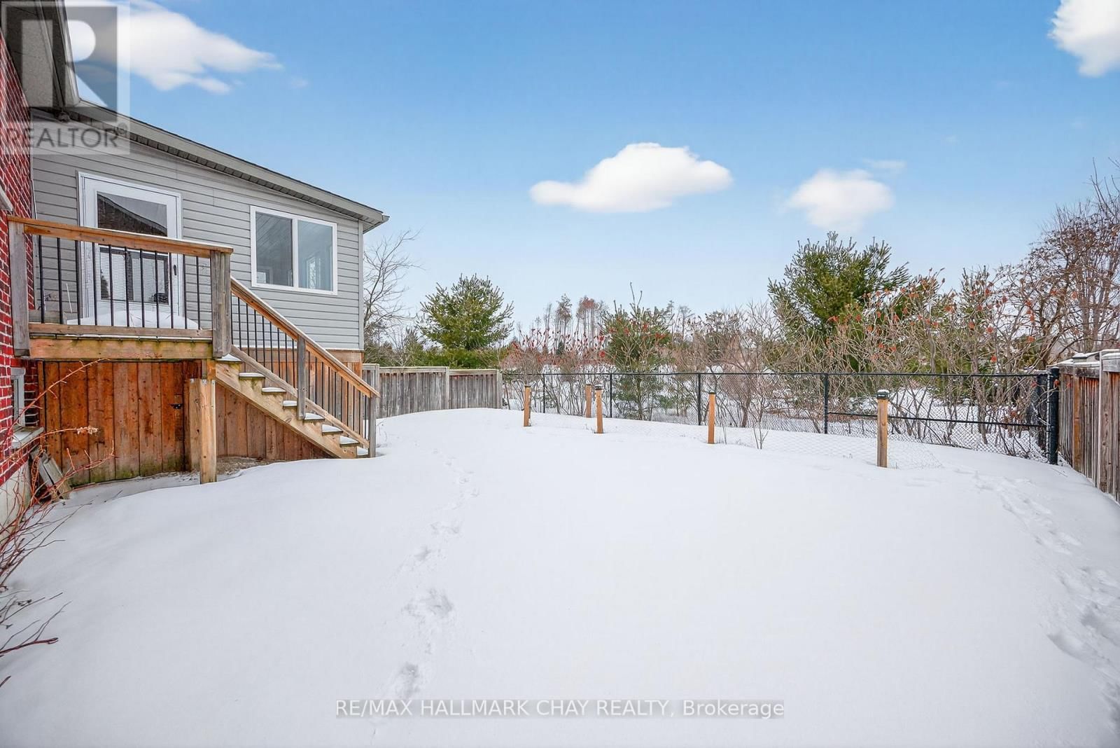 60 BROWNLEY LANE Image 32