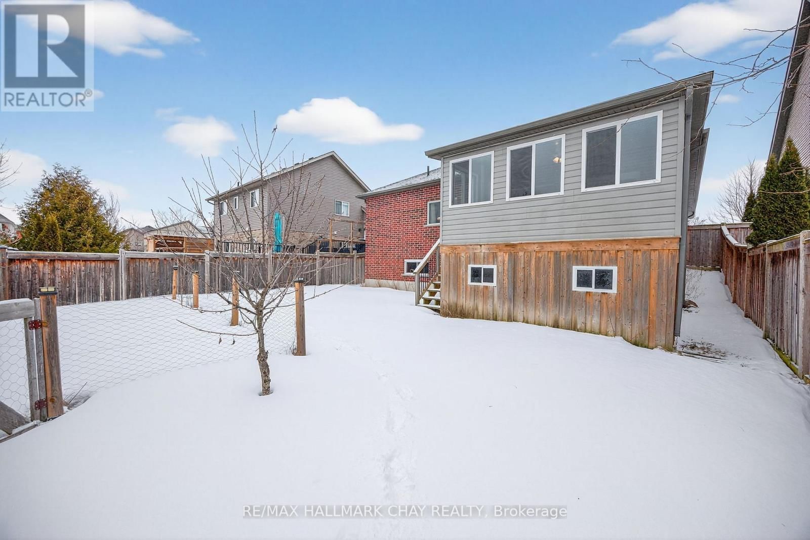 60 BROWNLEY LANE Image 33