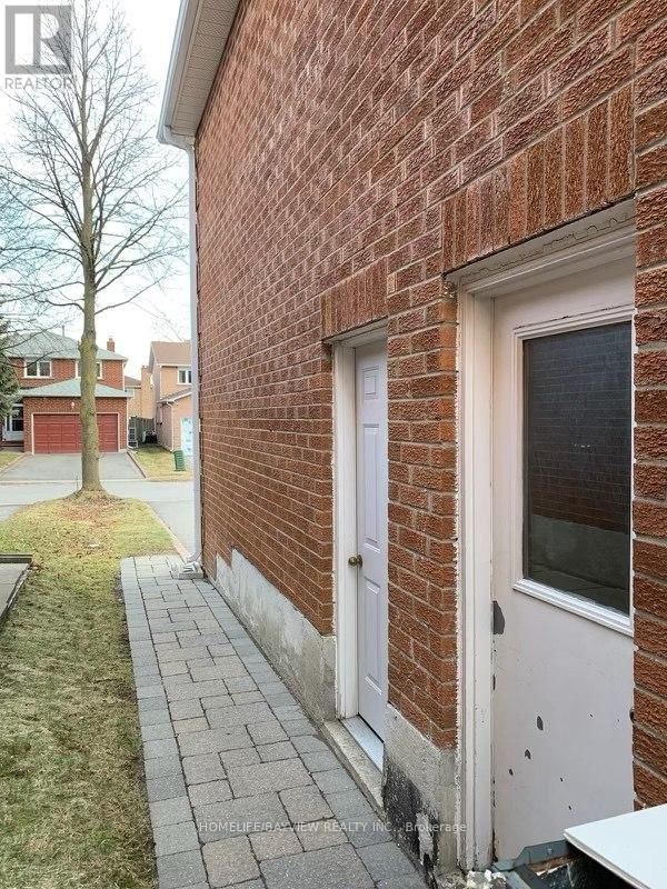 14 GUILDWOOD DRIVE Image 10