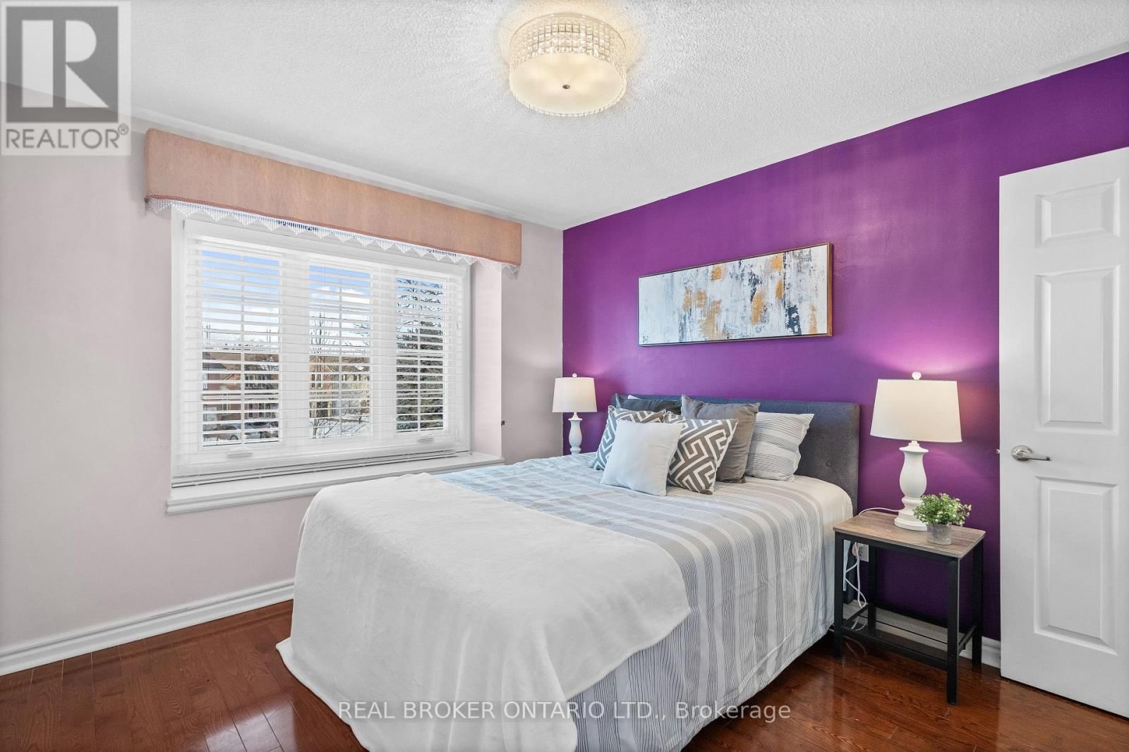 36 ELLINGWOOD COURT Image 30