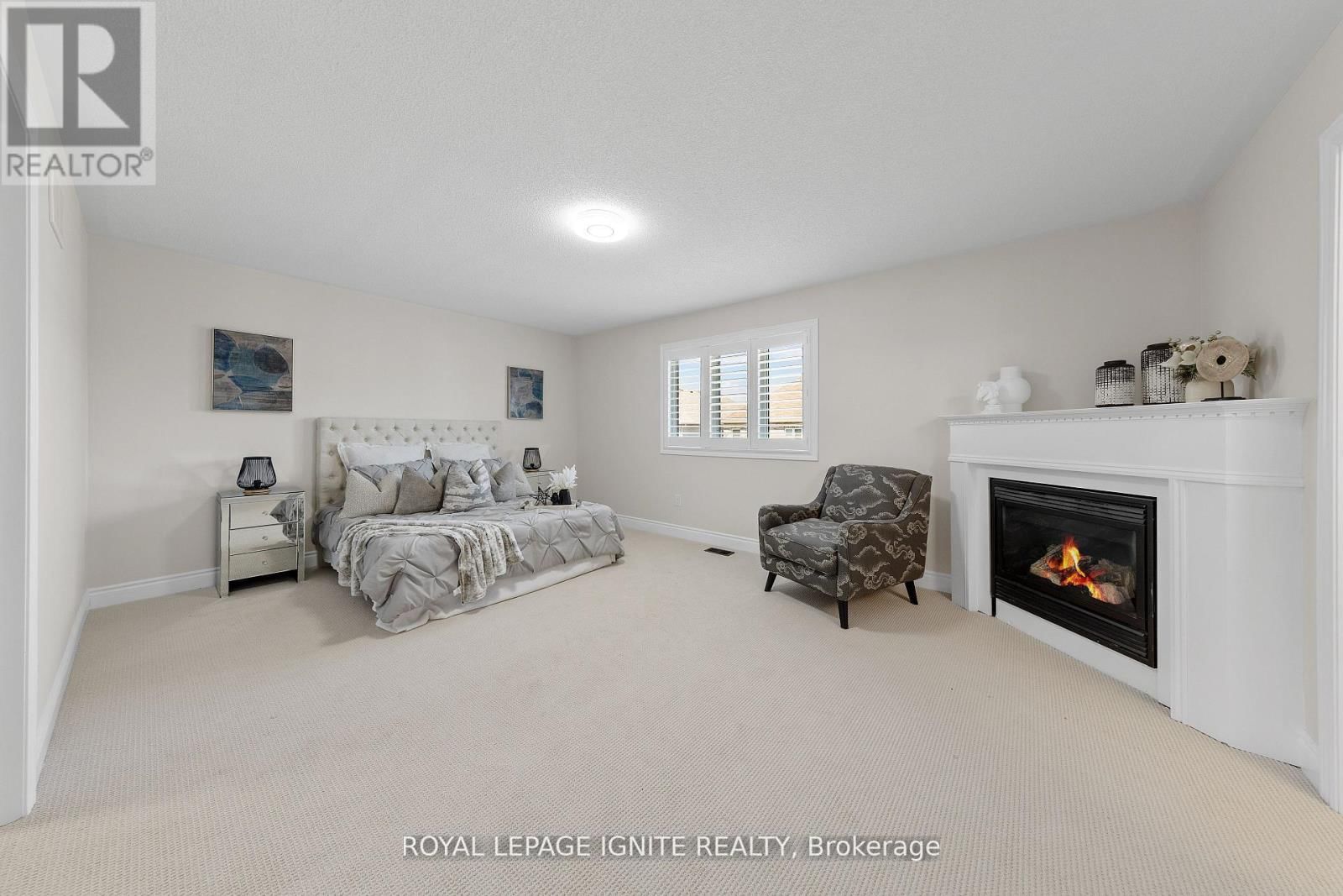 134 GARDINER DRIVE Image 22