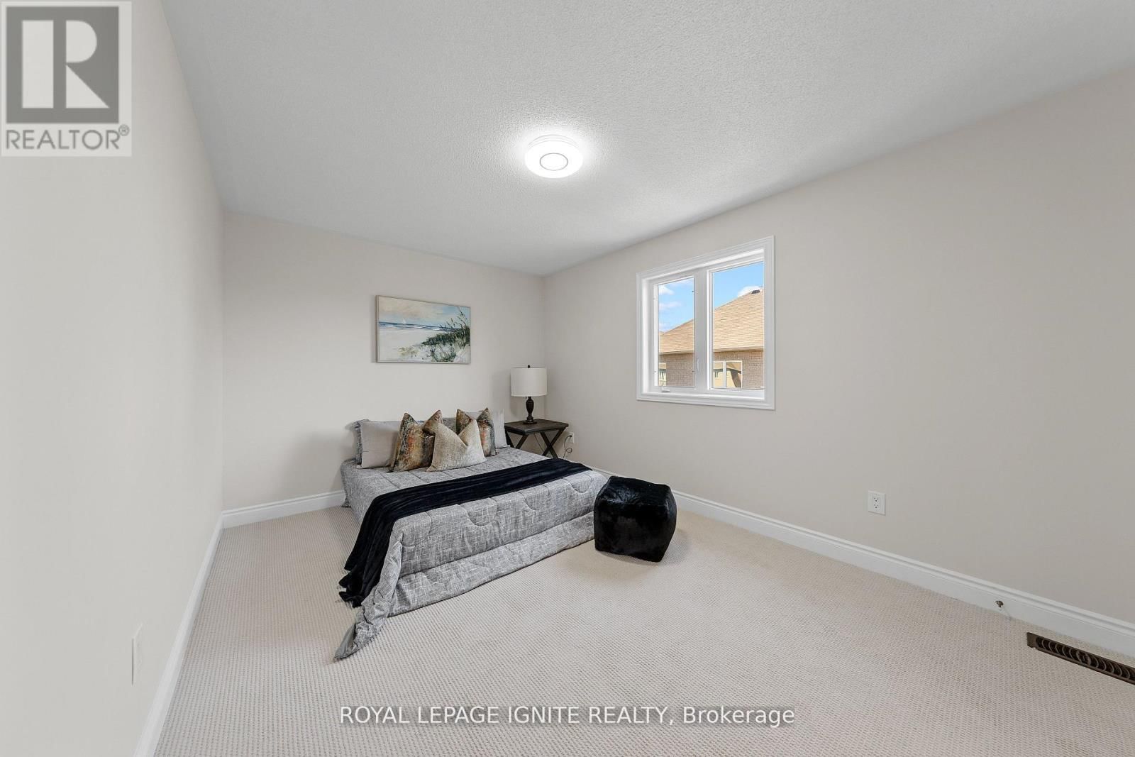 134 GARDINER DRIVE Image 29