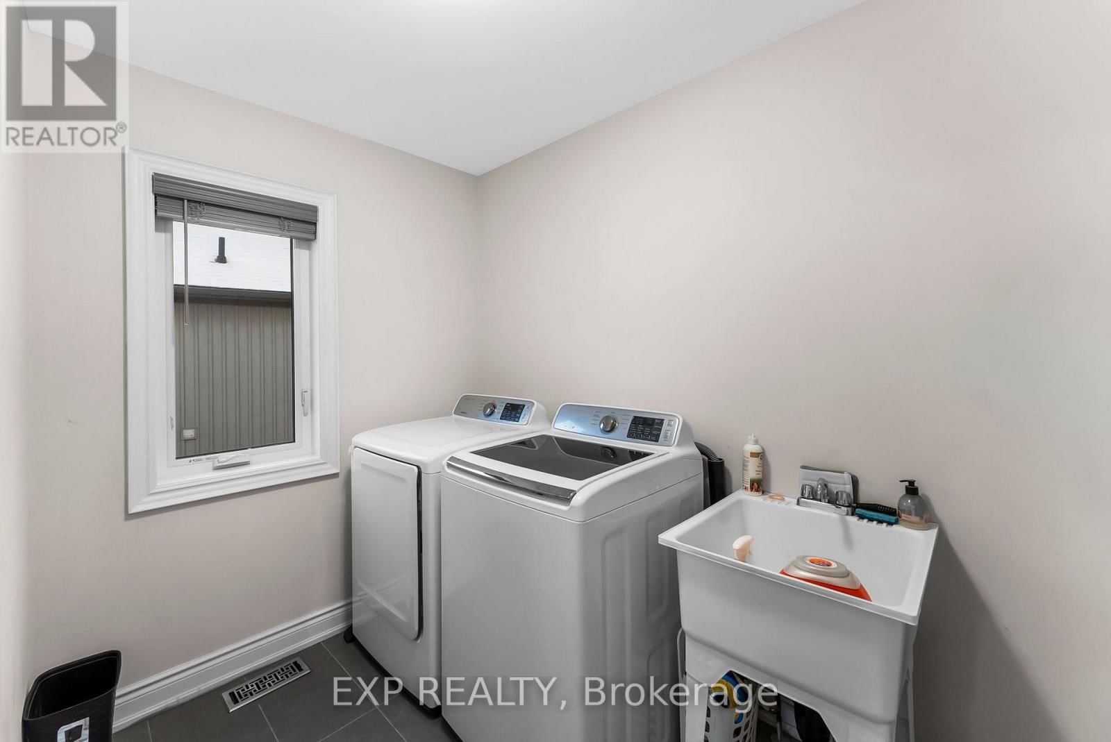 1951 METRO ROAD Image 29