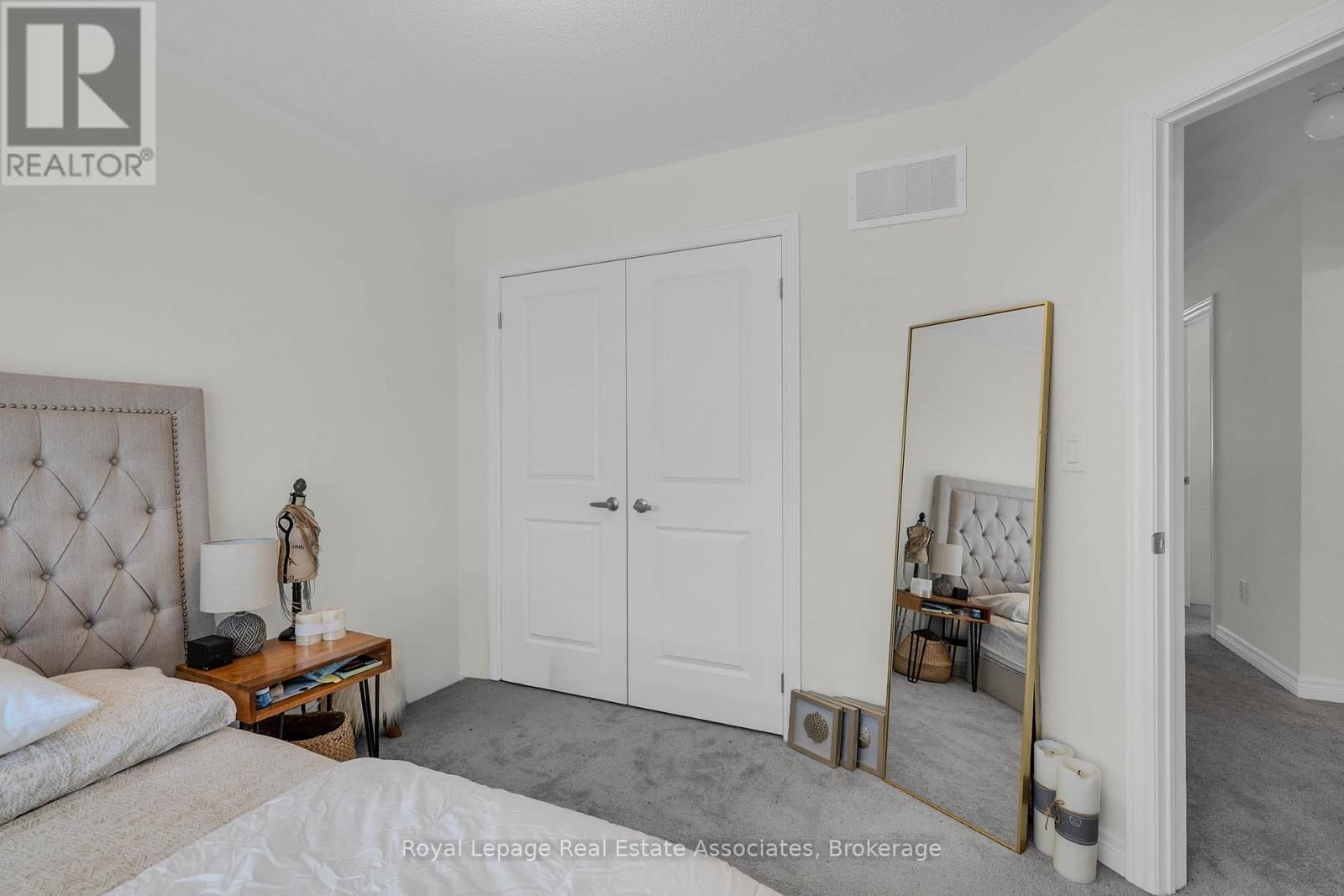 1386 DAVIS LOOP Image 30