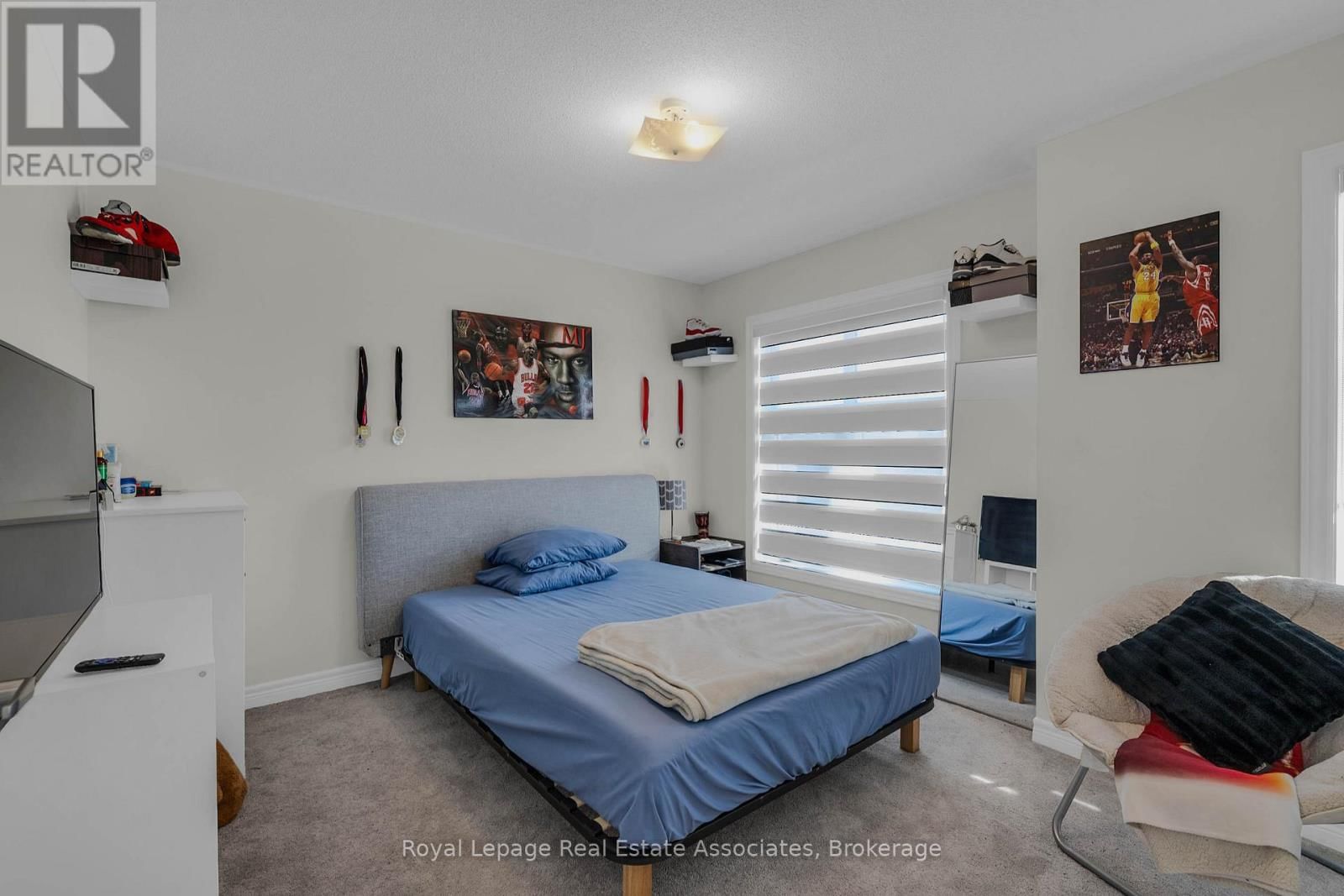 1386 DAVIS LOOP Image 33